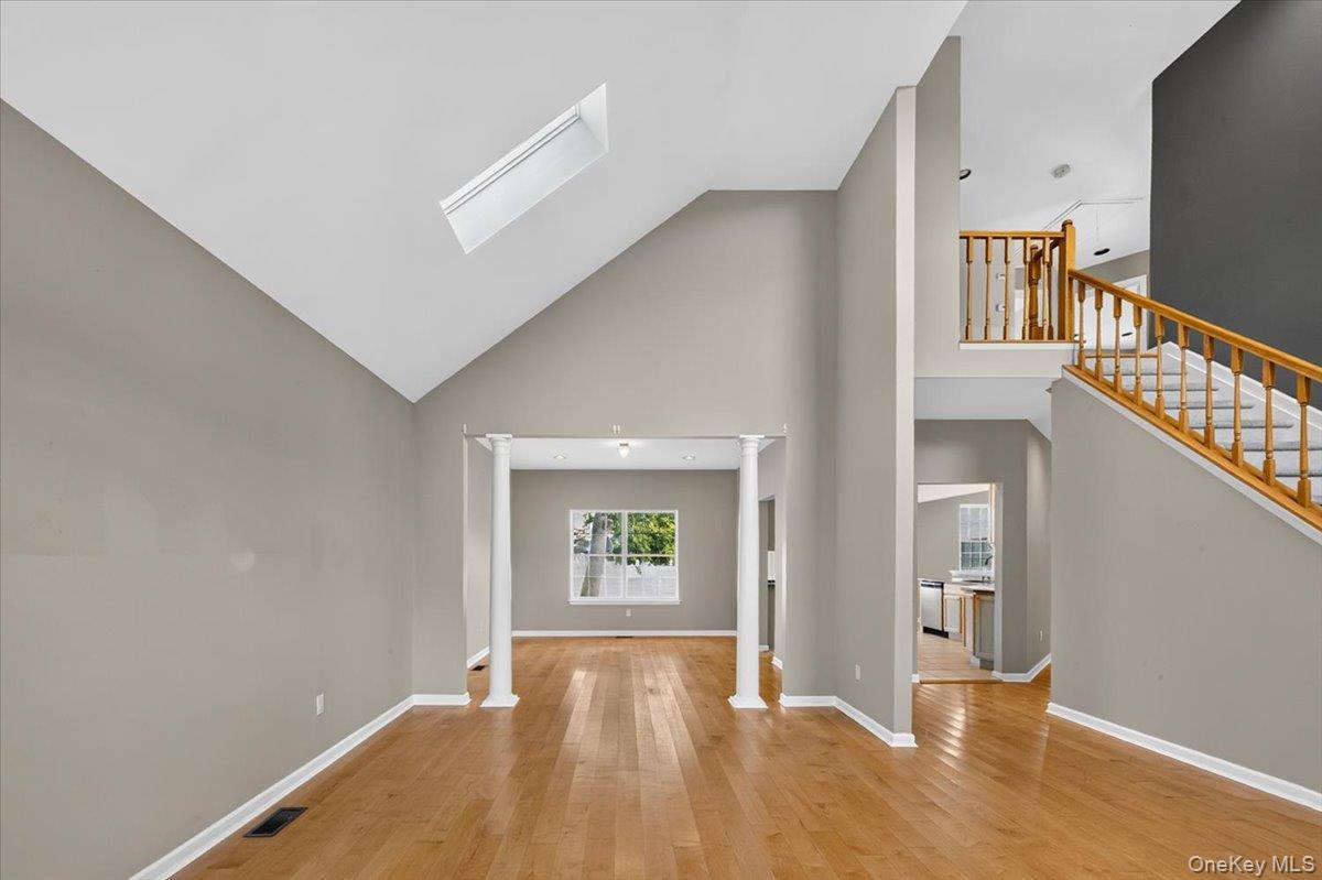 Single Family Cranberry Court  Suffolk County, NY 11747, MLS-1048056-4