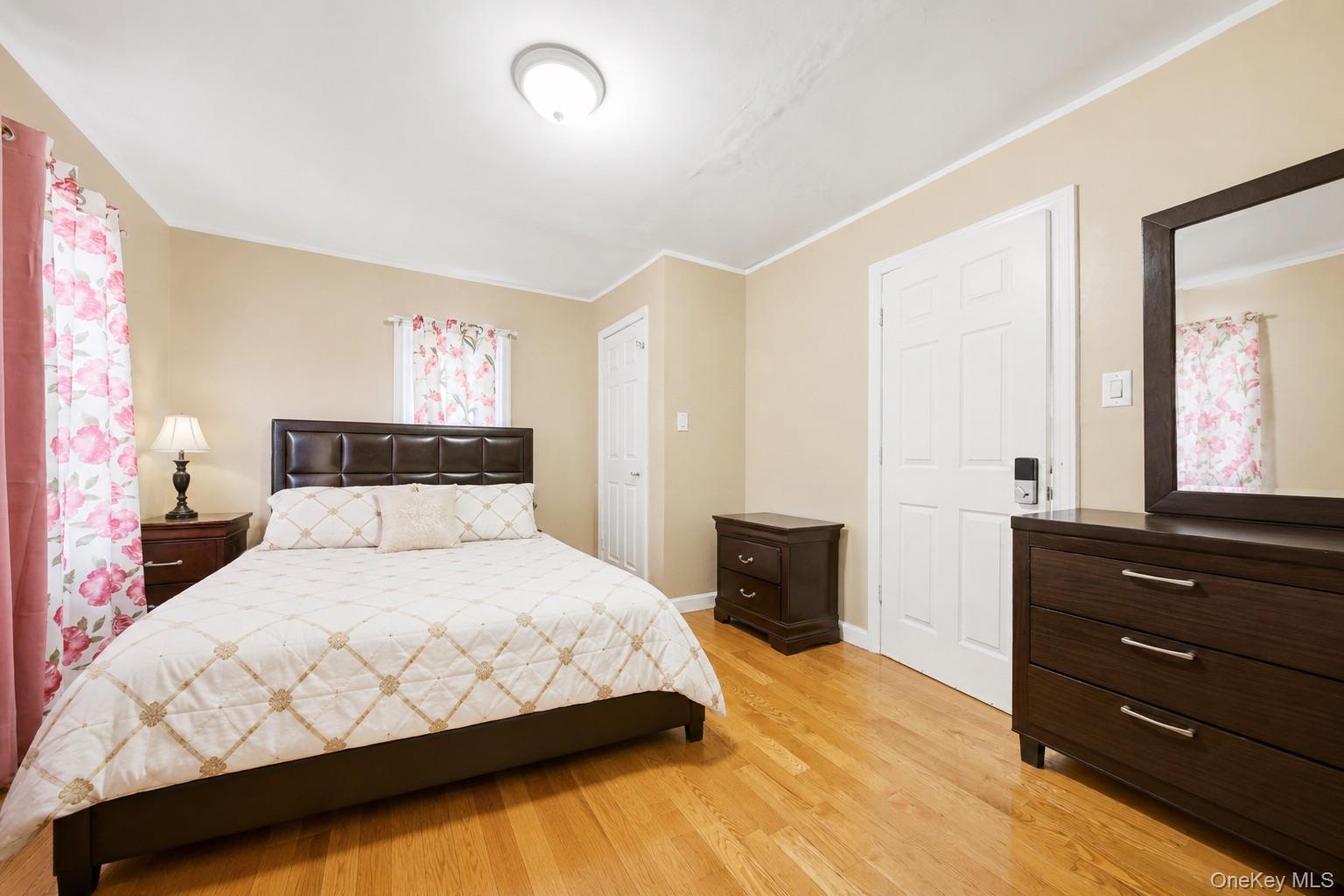 Single Family 145th Street  Queens, NY 11436, MLS-1048067-9