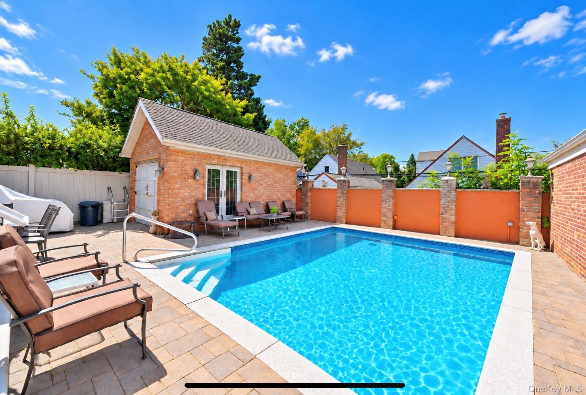 Single Family 202nd Street Queens, NY 11364, MLS-1048068-18