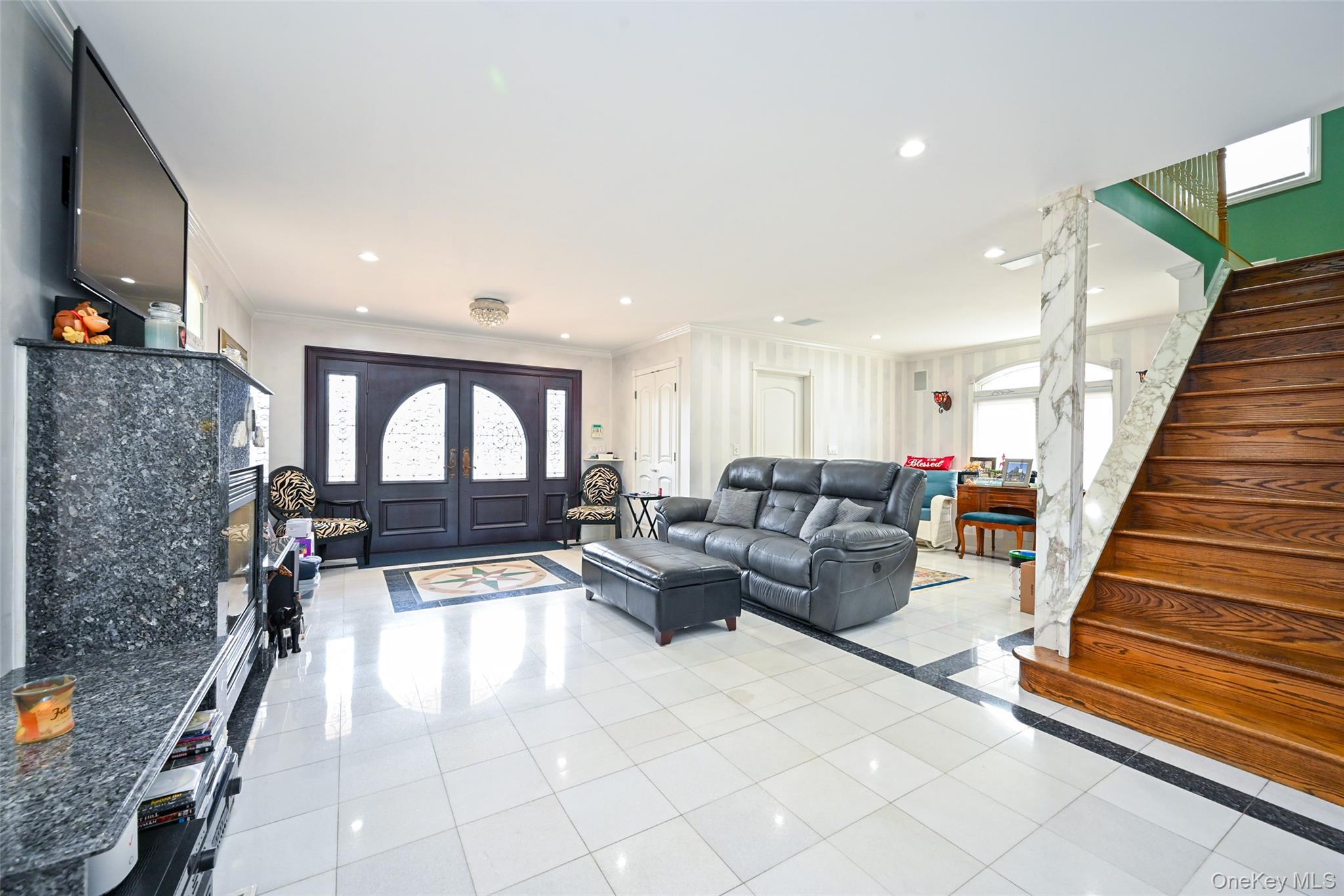Single Family 202nd Street Queens, NY 11364, MLS-1048068-6