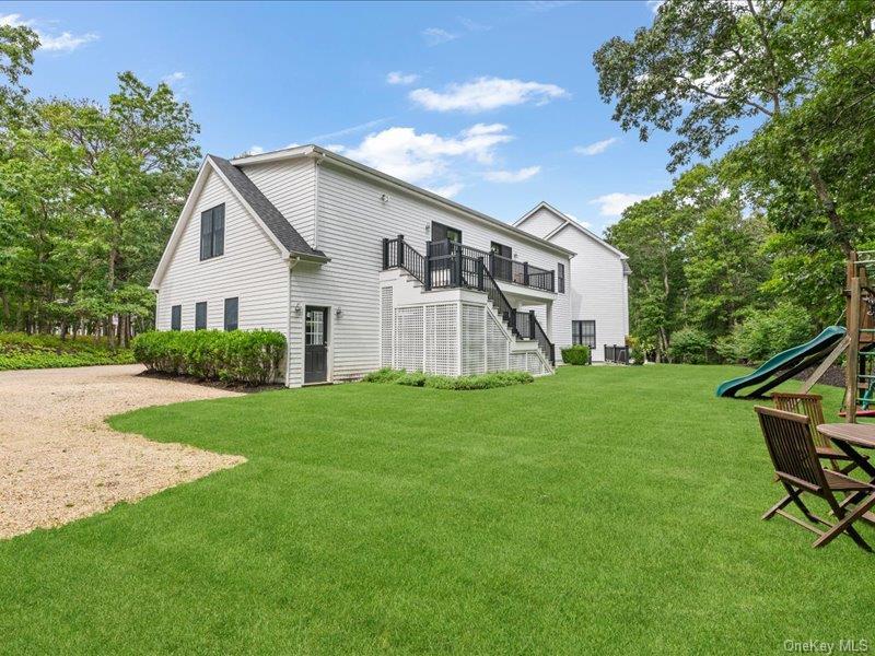 Single Family Edge Of Woods Road Suffolk County, NY 11976, MLS-1048083-39