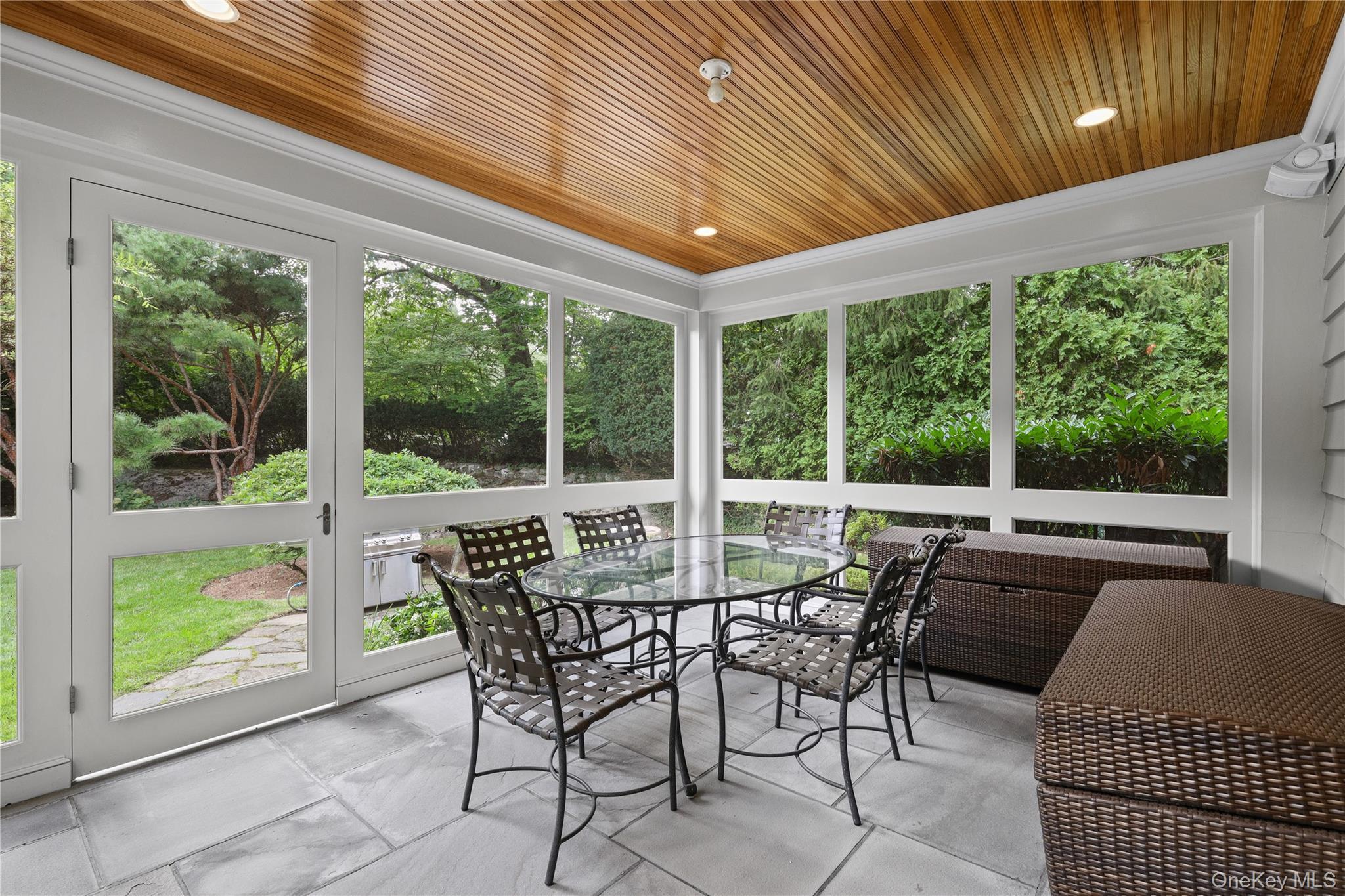 Single Family Archer Road  Westchester County, NY 10528, MLS-1048085-12