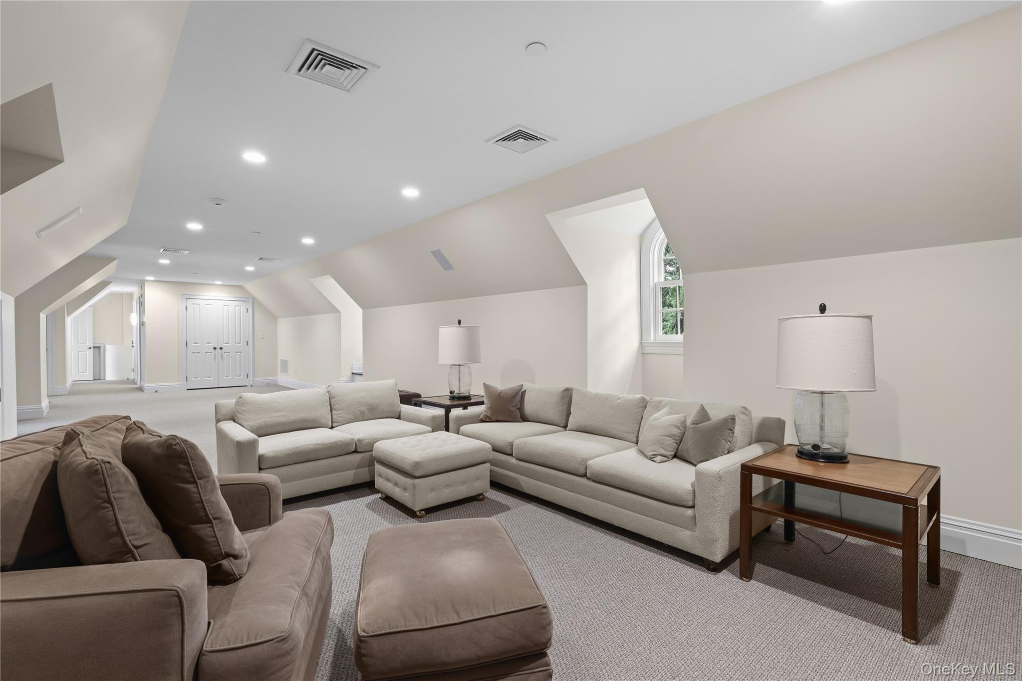 Single Family Archer Road  Westchester County, NY 10528, MLS-1048085-38
