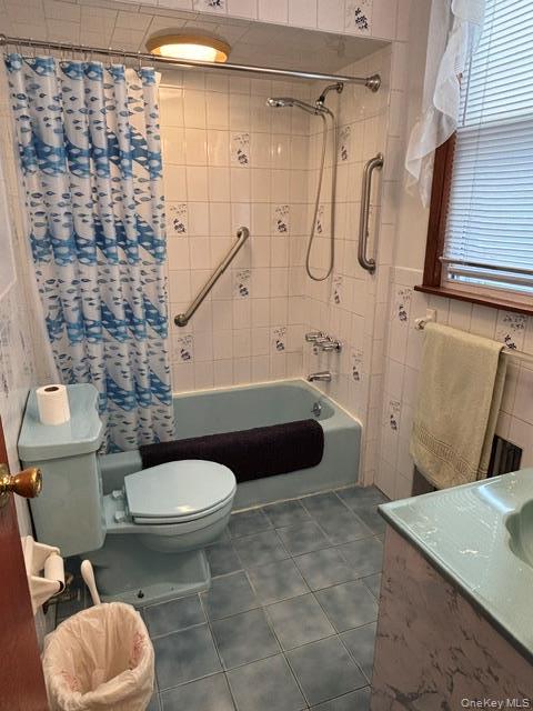 Single Family 22nd Avenue  Queens, NY 11356, MLS-1048086-10