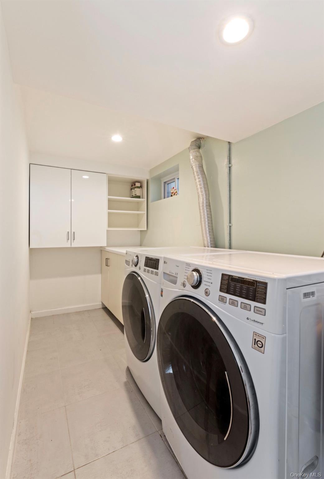 Single Family 228th Street  Queens, NY 11364, MLS-1048102-15
