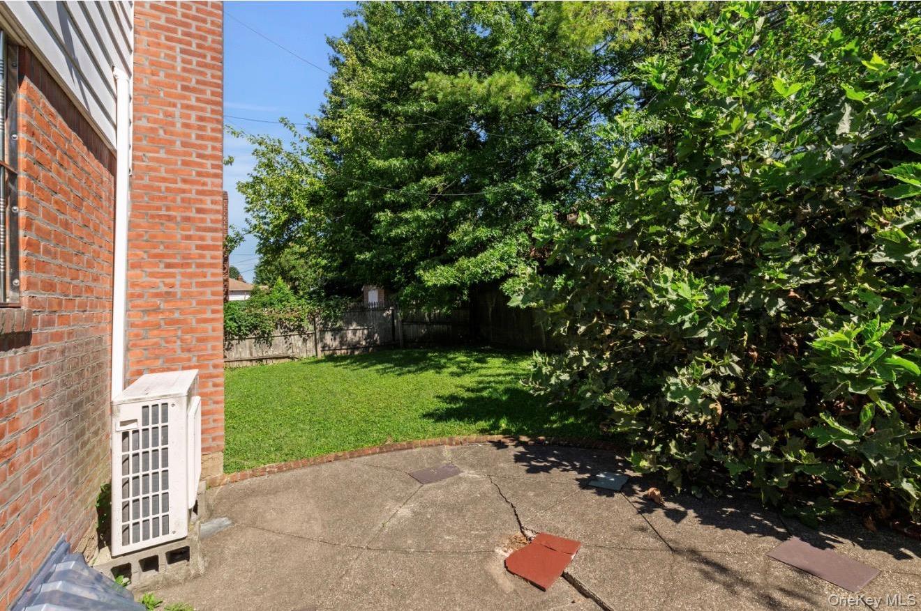 Single Family 228th Street  Queens, NY 11364, MLS-1048102-19