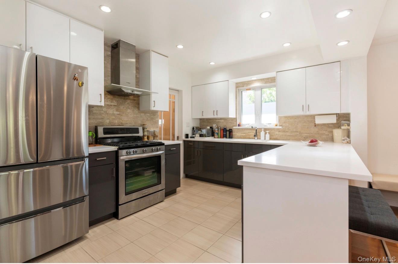 Single Family 228th Street  Queens, NY 11364, MLS-1048102-5