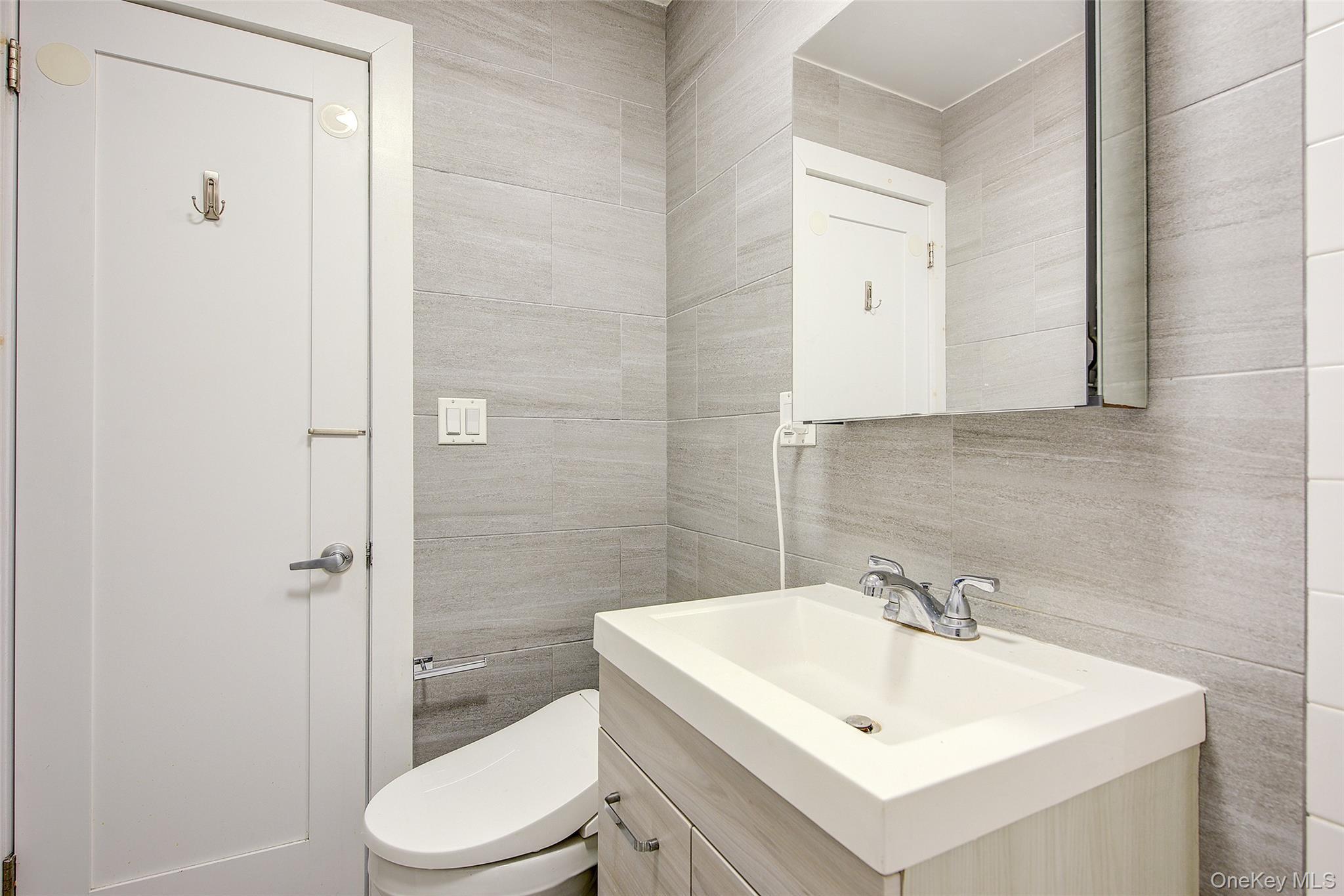 Single Family 50th Street Queens, NY 11377, MLS-1048103-14