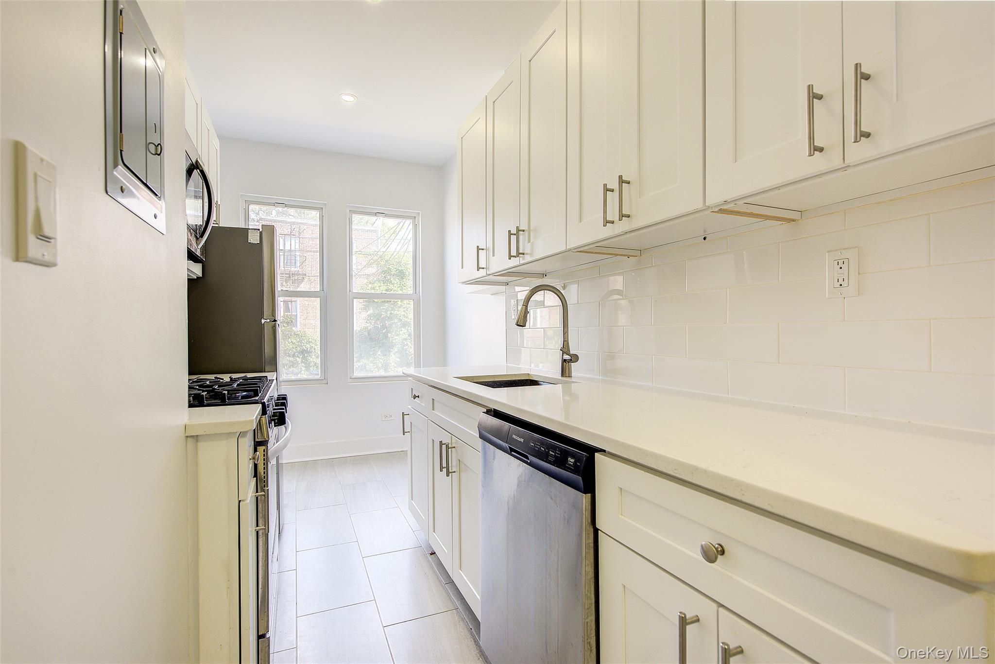 Single Family 50th Street Queens, NY 11377, MLS-1048103-15