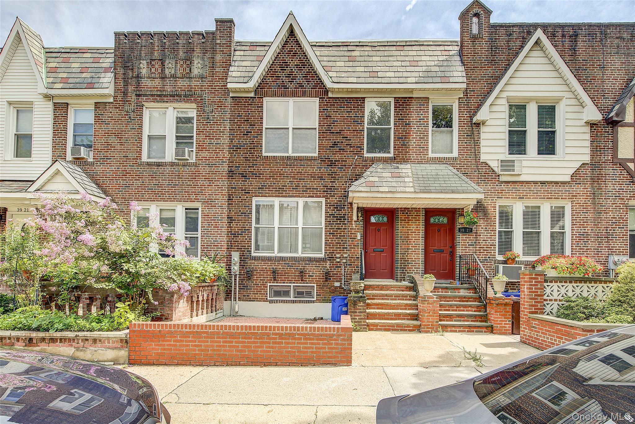 Single Family 50th Street Queens, NY 11377, MLS-1048103-2