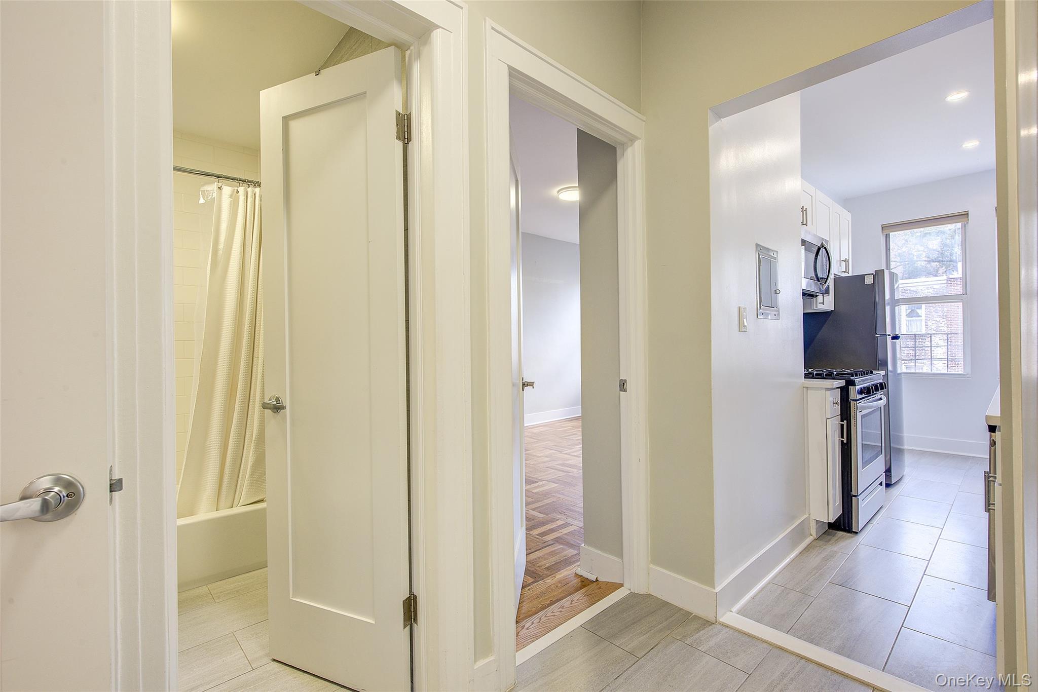 Single Family 50th Street Queens, NY 11377, MLS-1048103-23