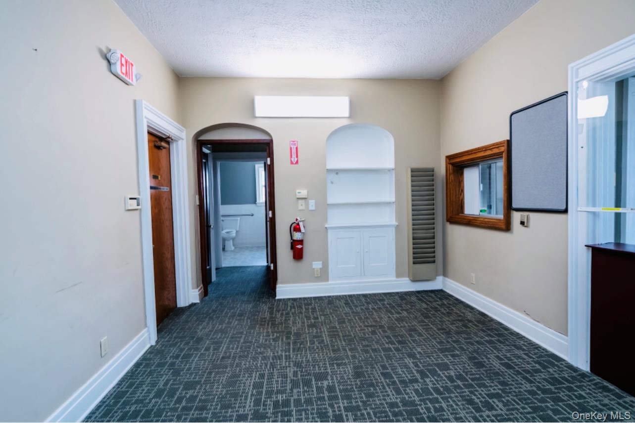 Single Family Main Street Out Of Area, NY 14226, MLS-1048141-13