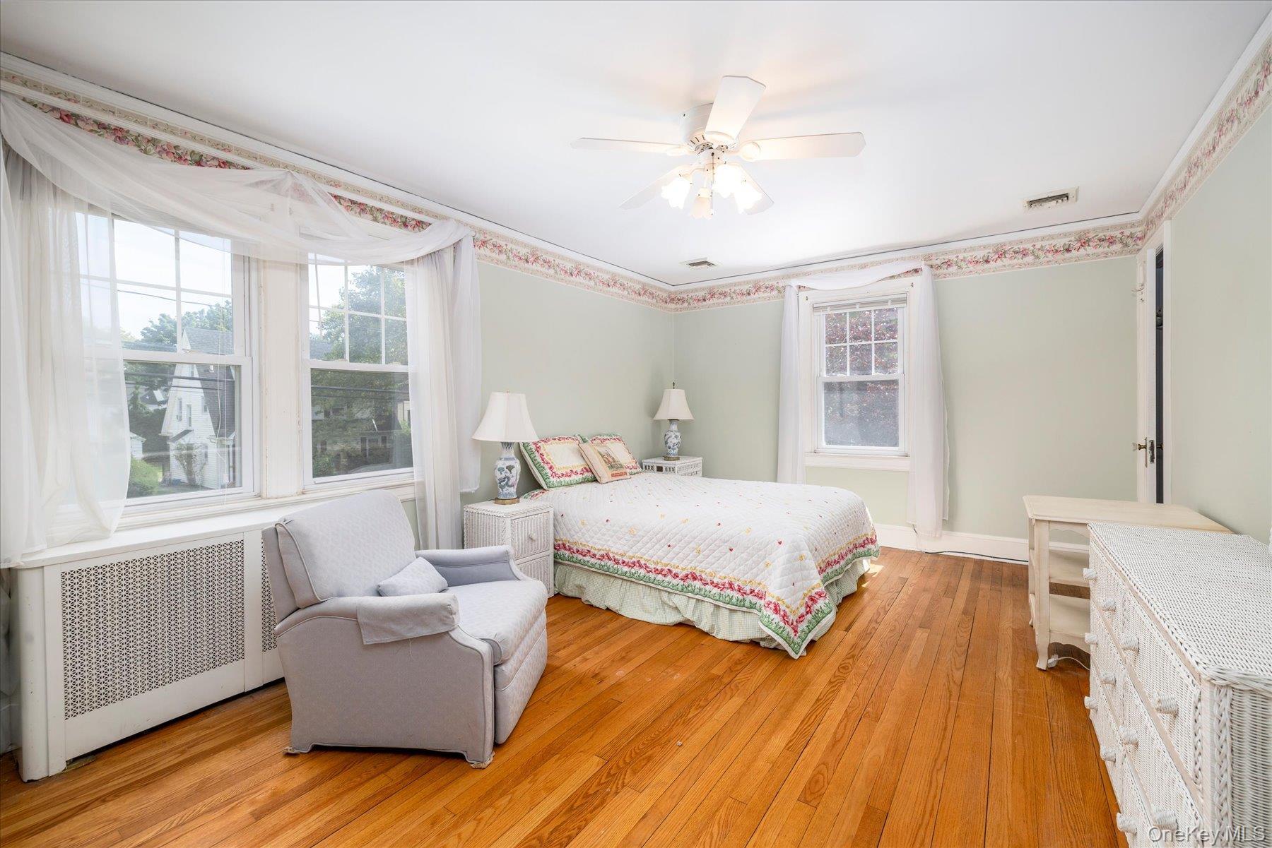 Single Family Fern Street Nassau County, NY 11001, MLS-1048148-18