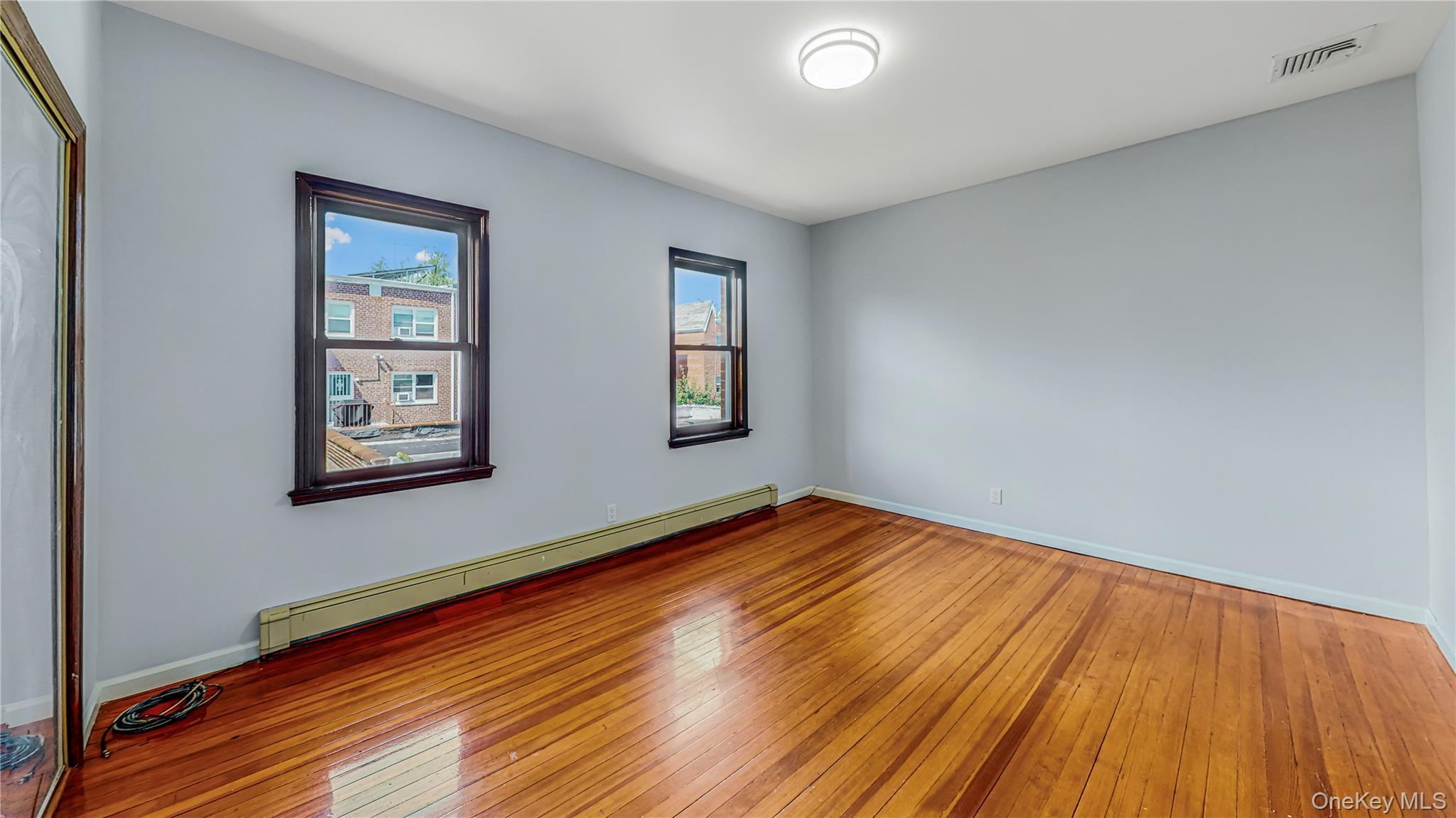 Single Family 49th Street Queens, NY 11105, MLS-1048159-17