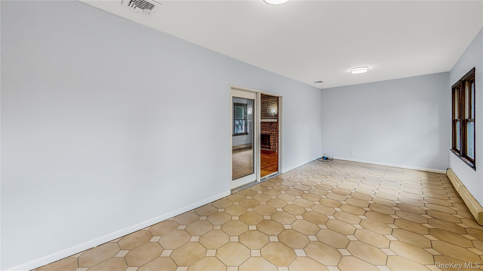 Single Family 49th Street Queens, NY 11105, MLS-1048159-7