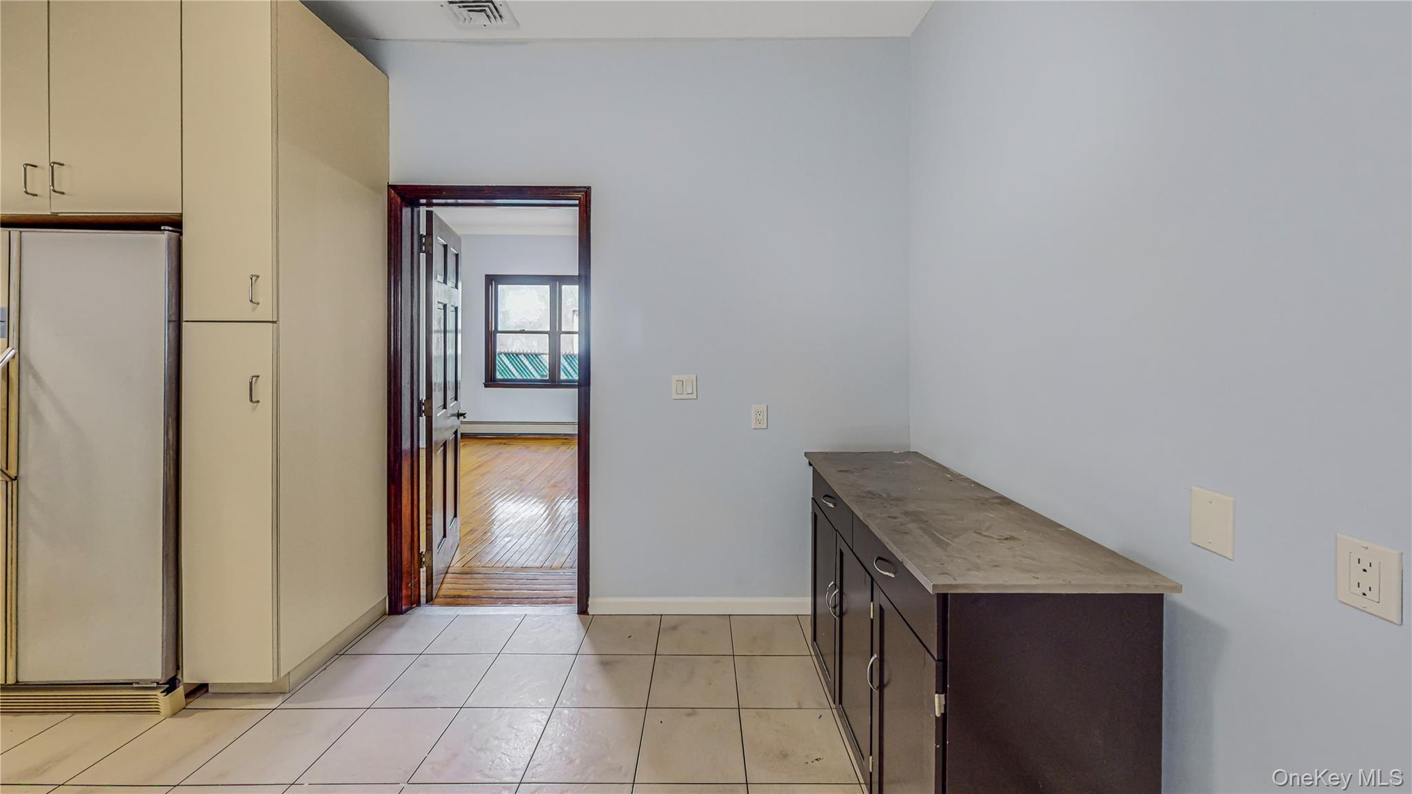 Single Family 49th Street Queens, NY 11105, MLS-1048159-9