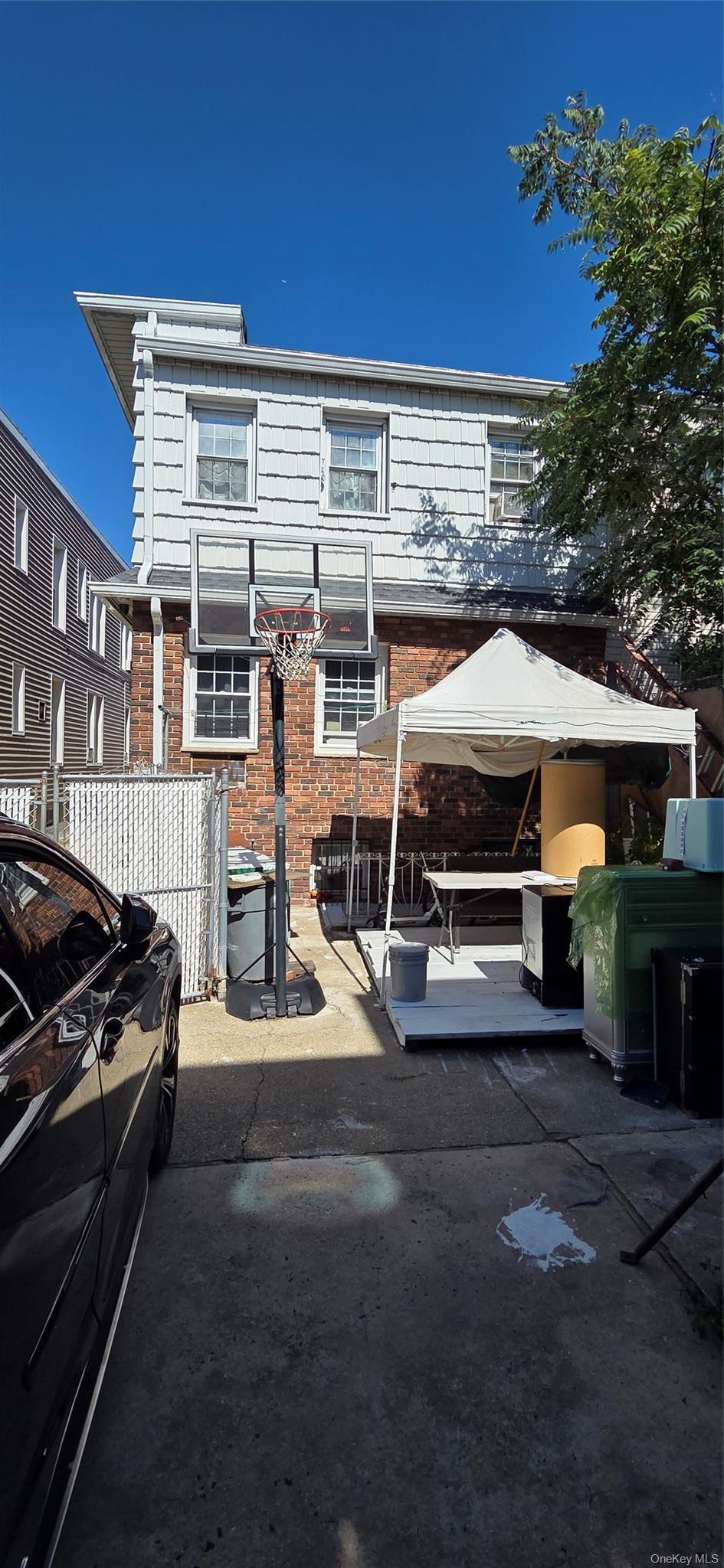 Single Family E 94th Street Brooklyn, NY 11236, MLS-1048178-3