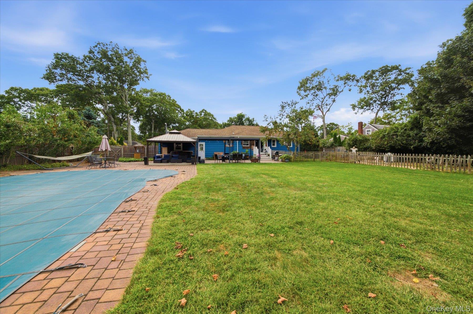 Single Family Hubbard Avenue  Suffolk County, NY 11901, MLS-1048182-25