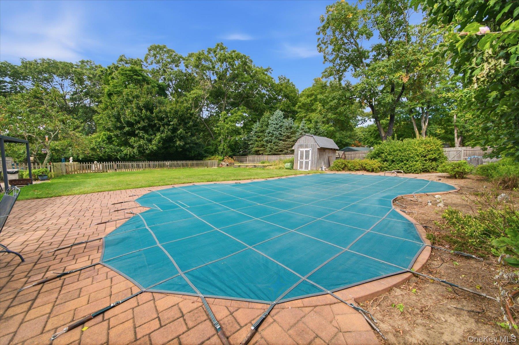 Single Family Hubbard Avenue  Suffolk County, NY 11901, MLS-1048182-28