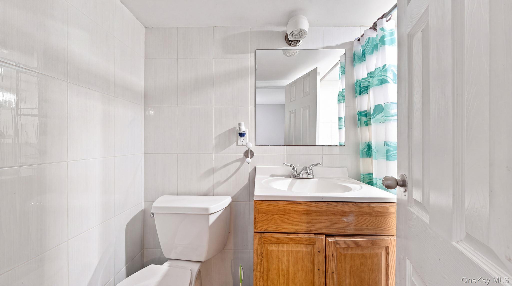 Single Family 78th Avenue Queens, NY 11366, MLS-1048204-12