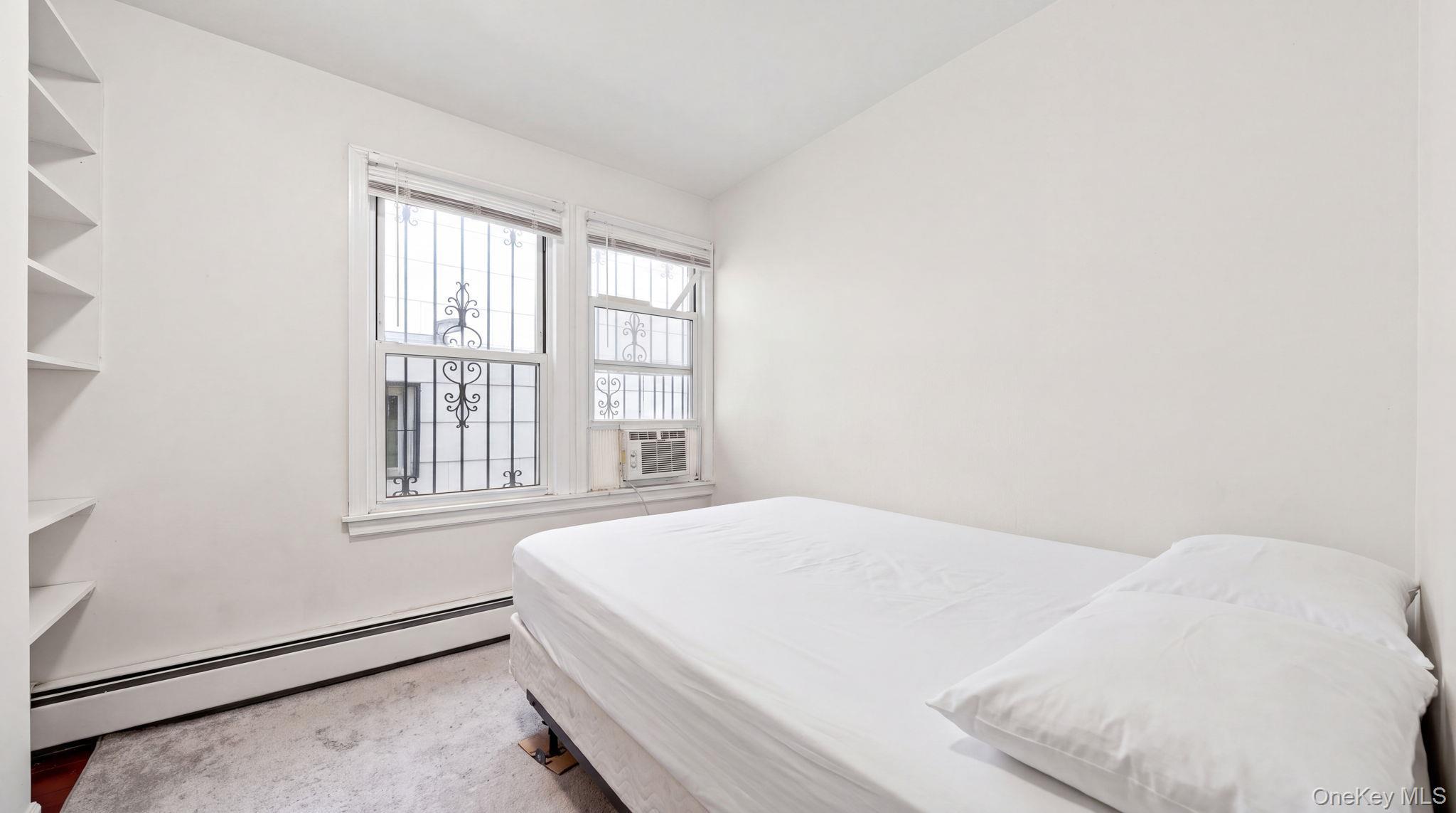 Single Family 78th Avenue Queens, NY 11366, MLS-1048204-19