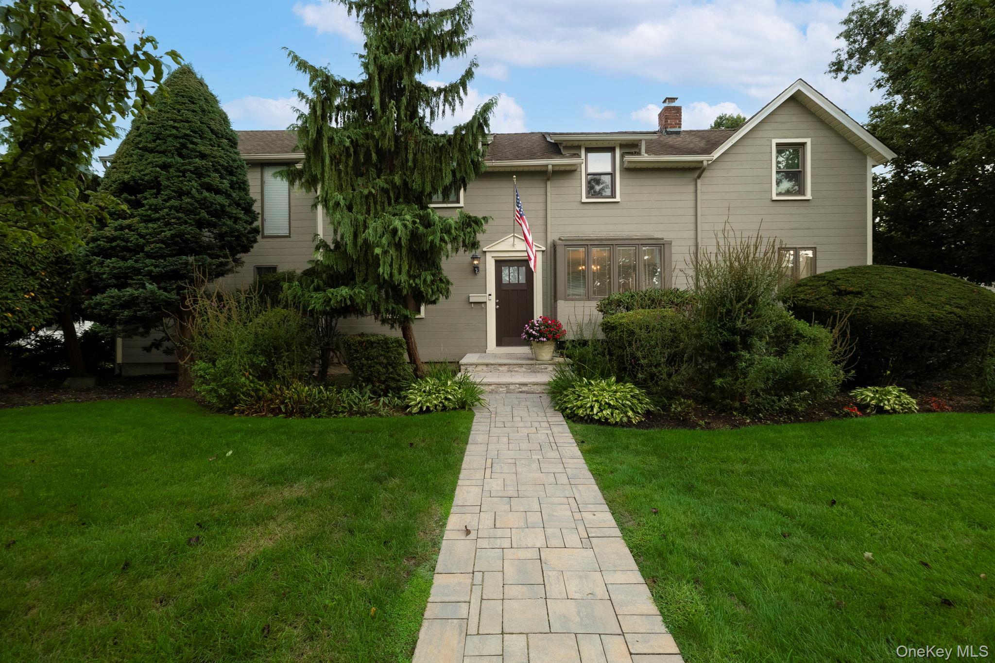 Single Family William Street  Nassau County, NY 11793, MLS-1048220-2