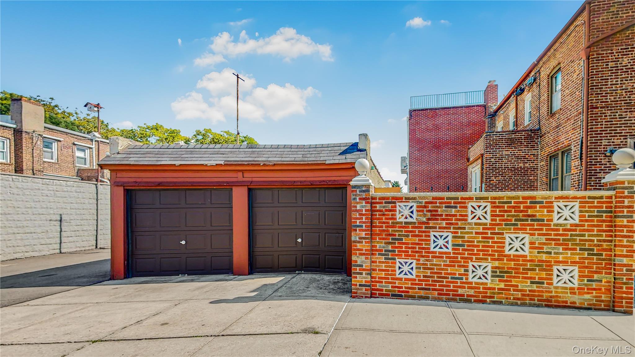 Single Family 82nd Place  Queens, NY 11379, MLS-1048228-21