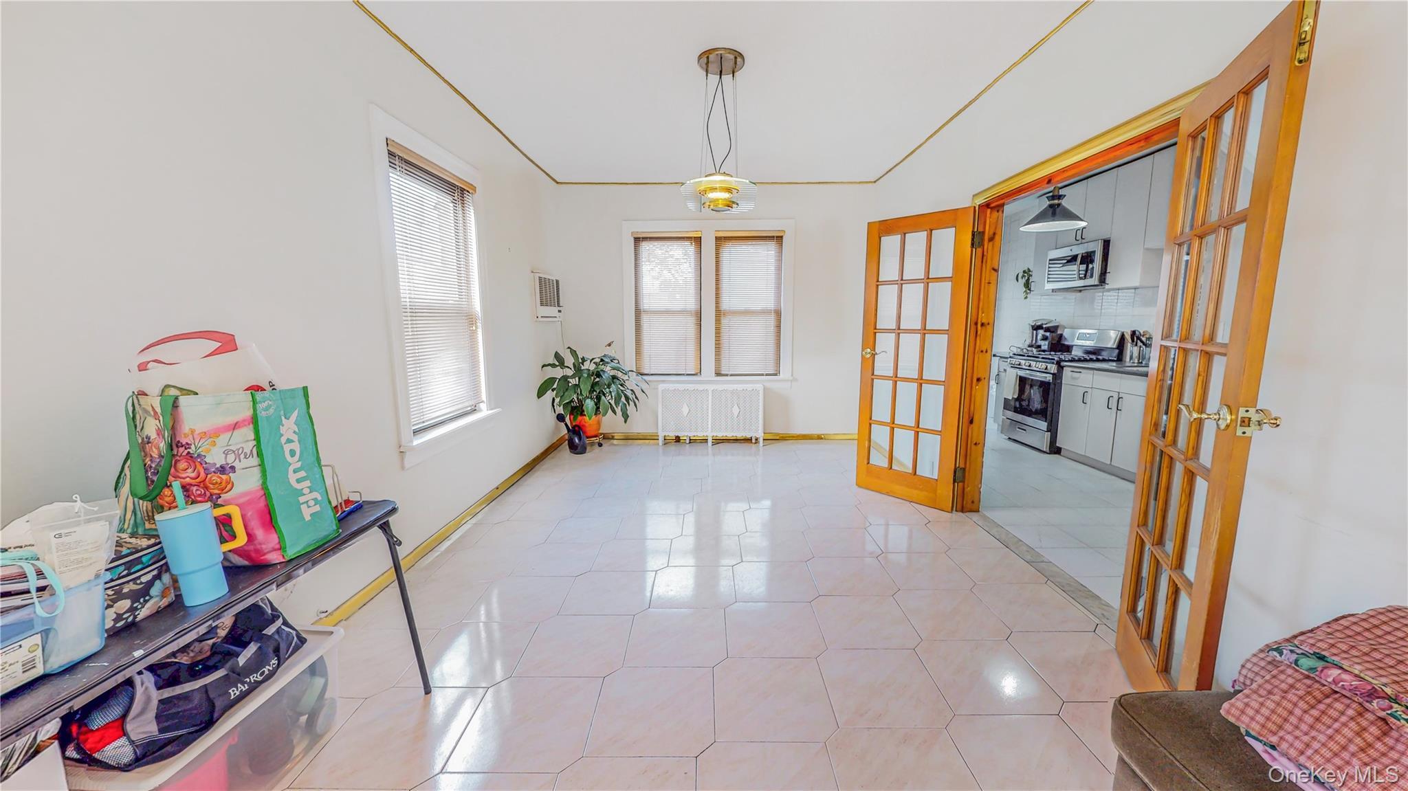Single Family 82nd Place  Queens, NY 11379, MLS-1048228-5