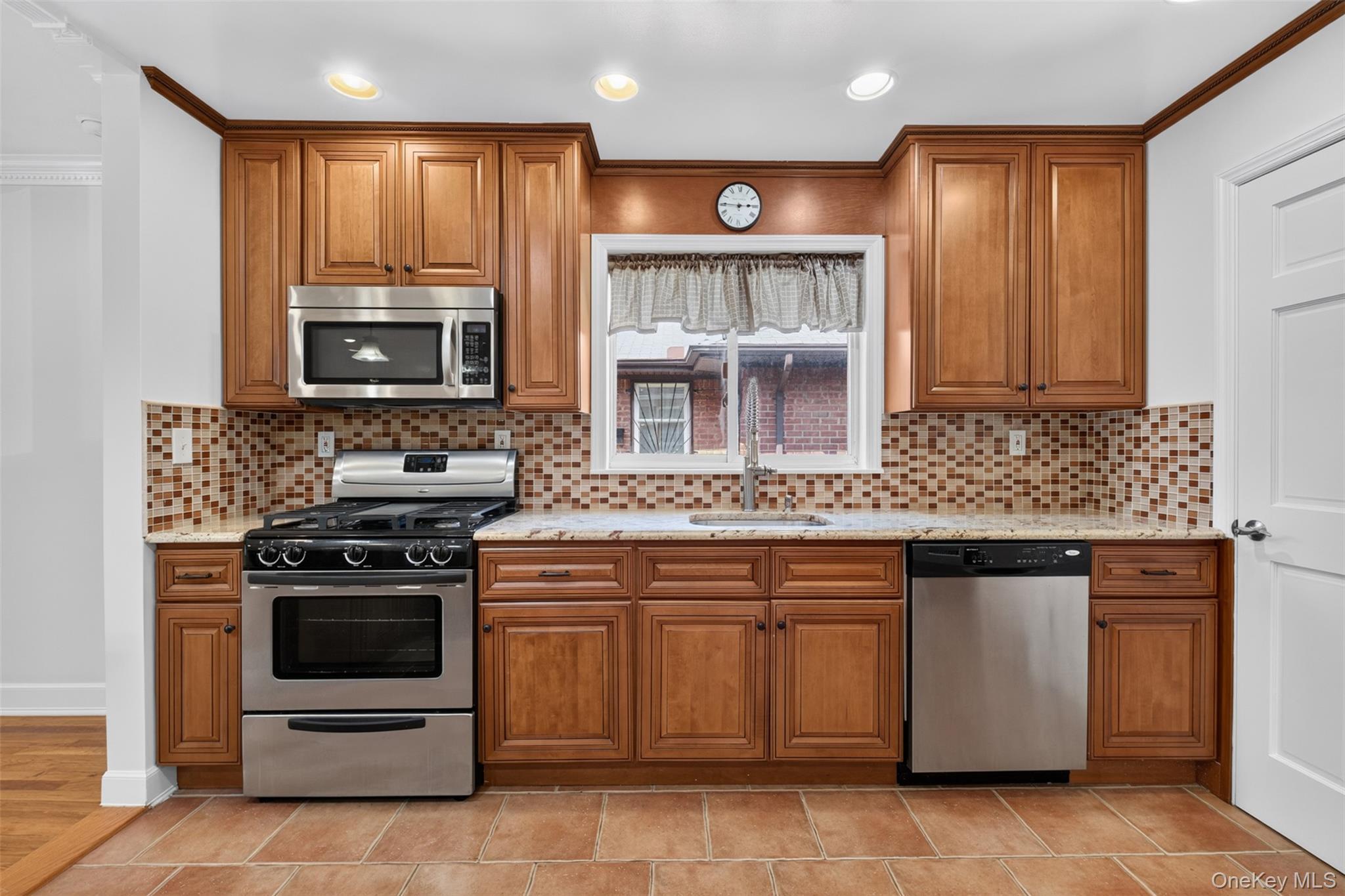 Single Family Clearview Expressway Queens, NY 11360, MLS-1048253-13