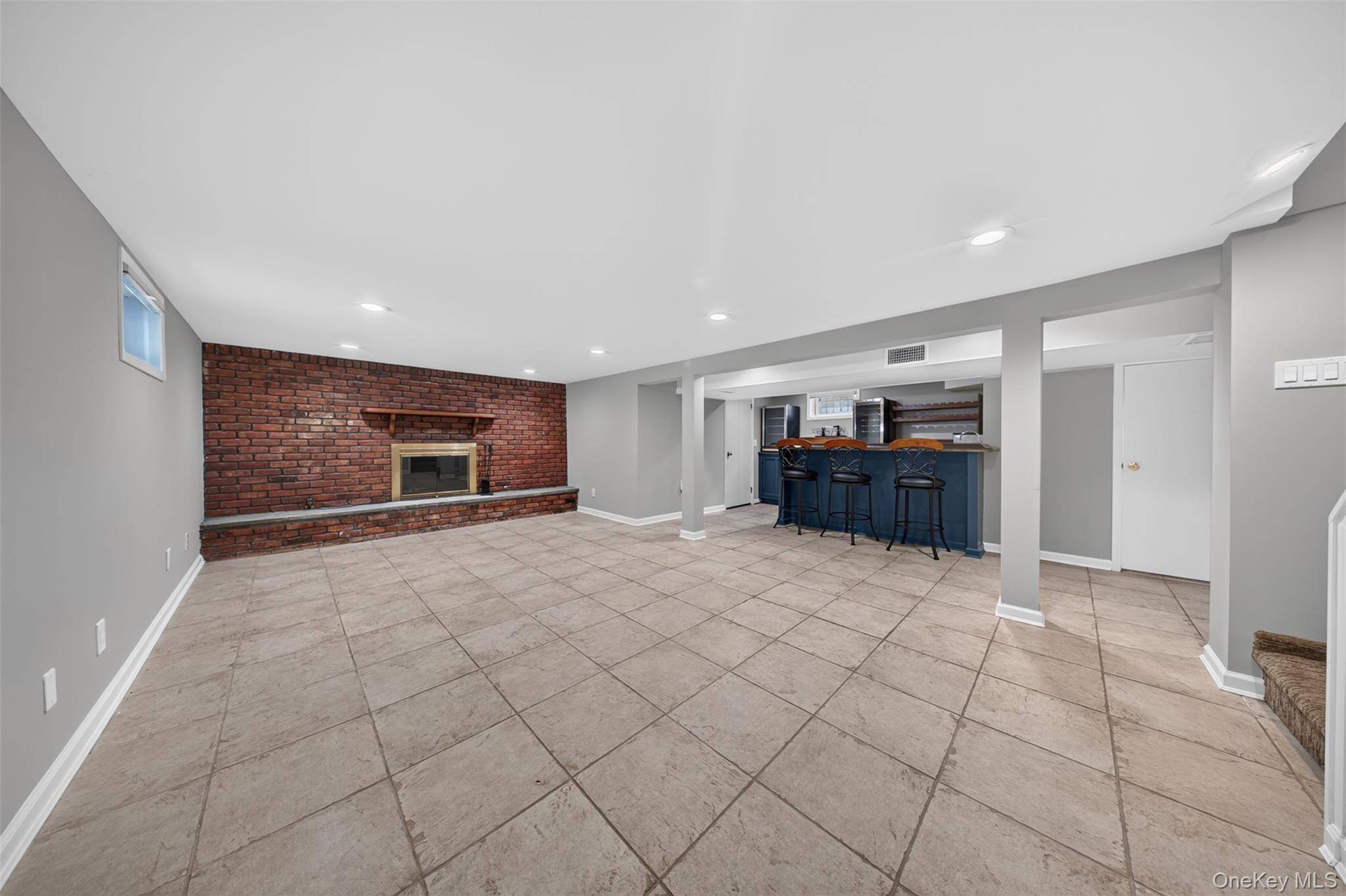 Single Family Clearview Expressway Queens, NY 11360, MLS-1048253-21