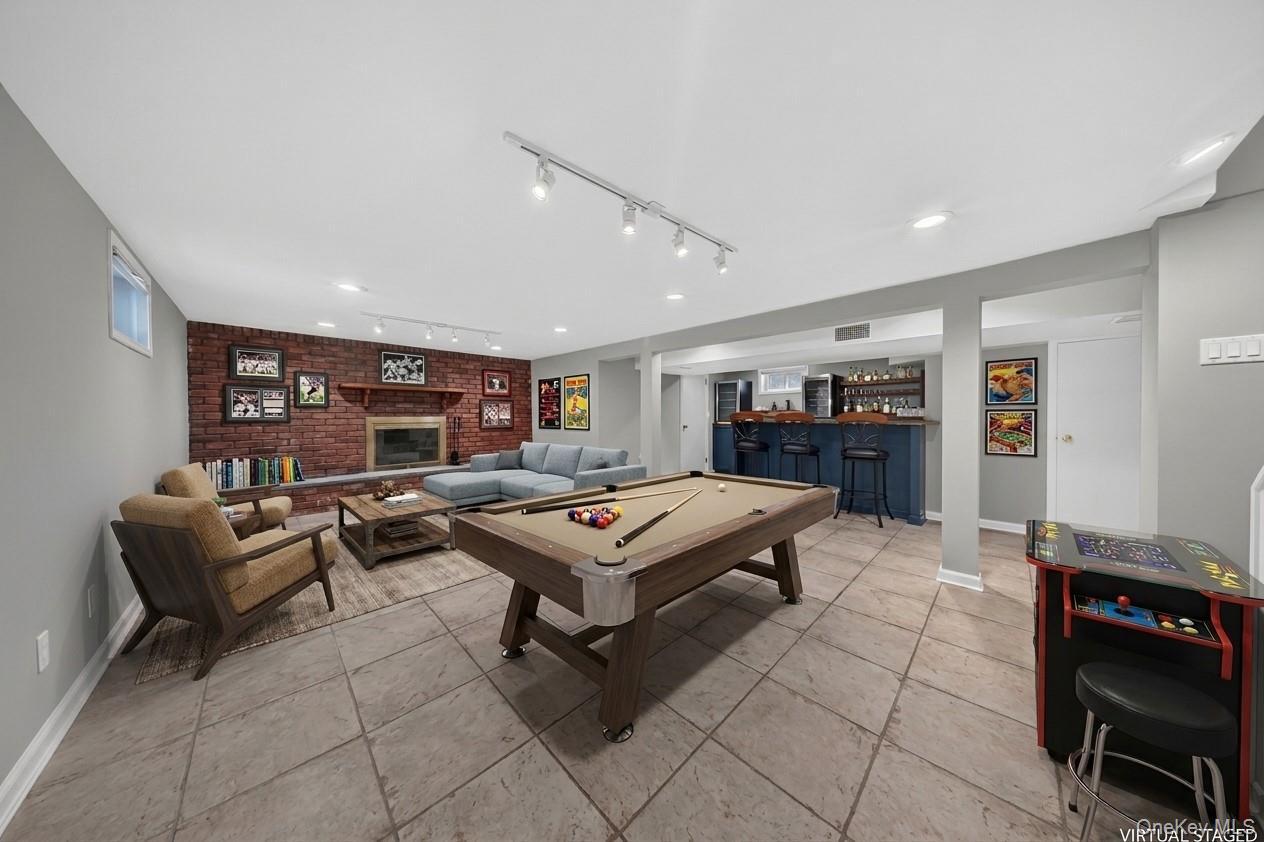 Single Family Clearview Expressway Queens, NY 11360, MLS-1048253-22