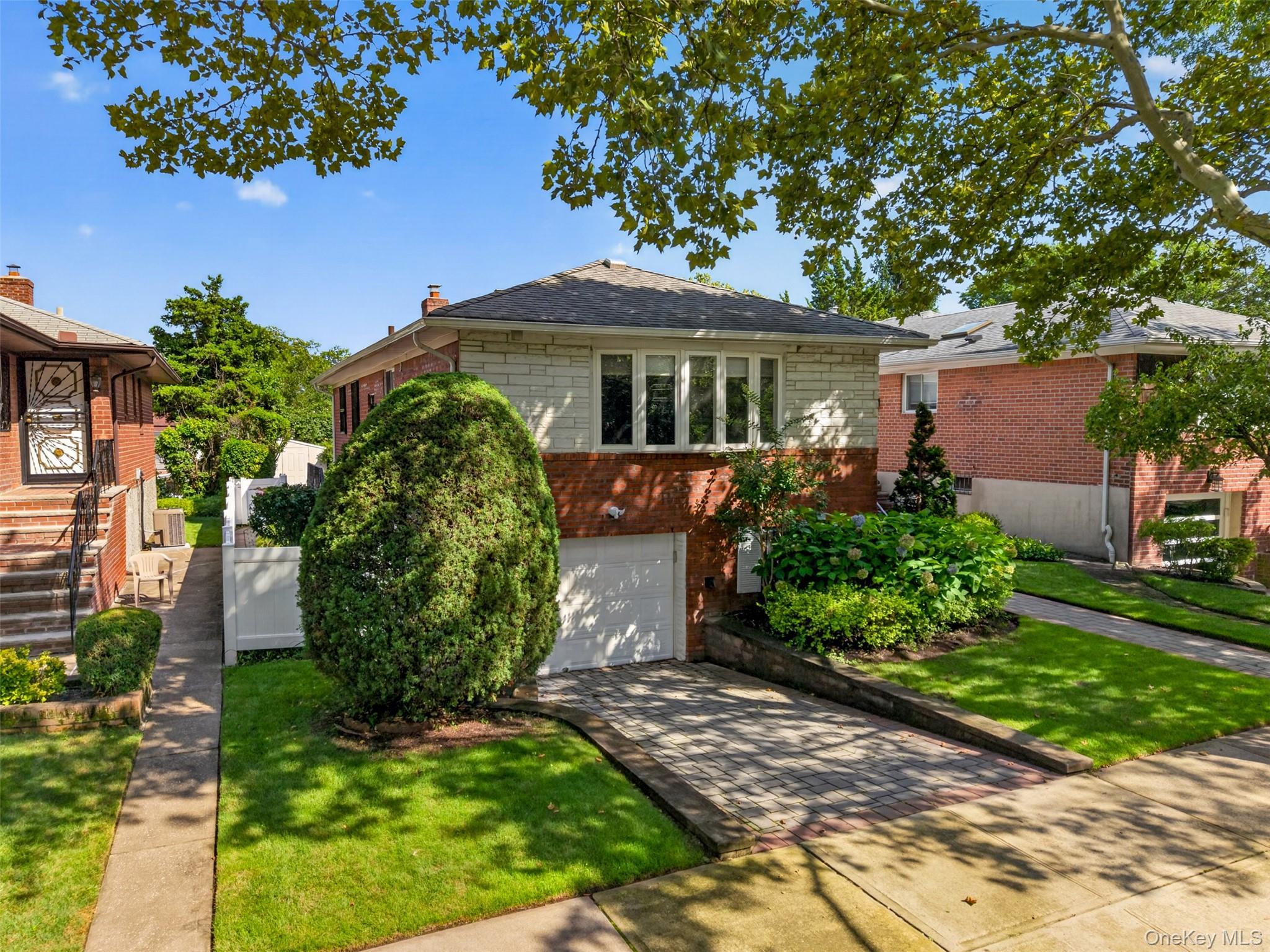Single Family Clearview Expressway Queens, NY 11360, MLS-1048253-3