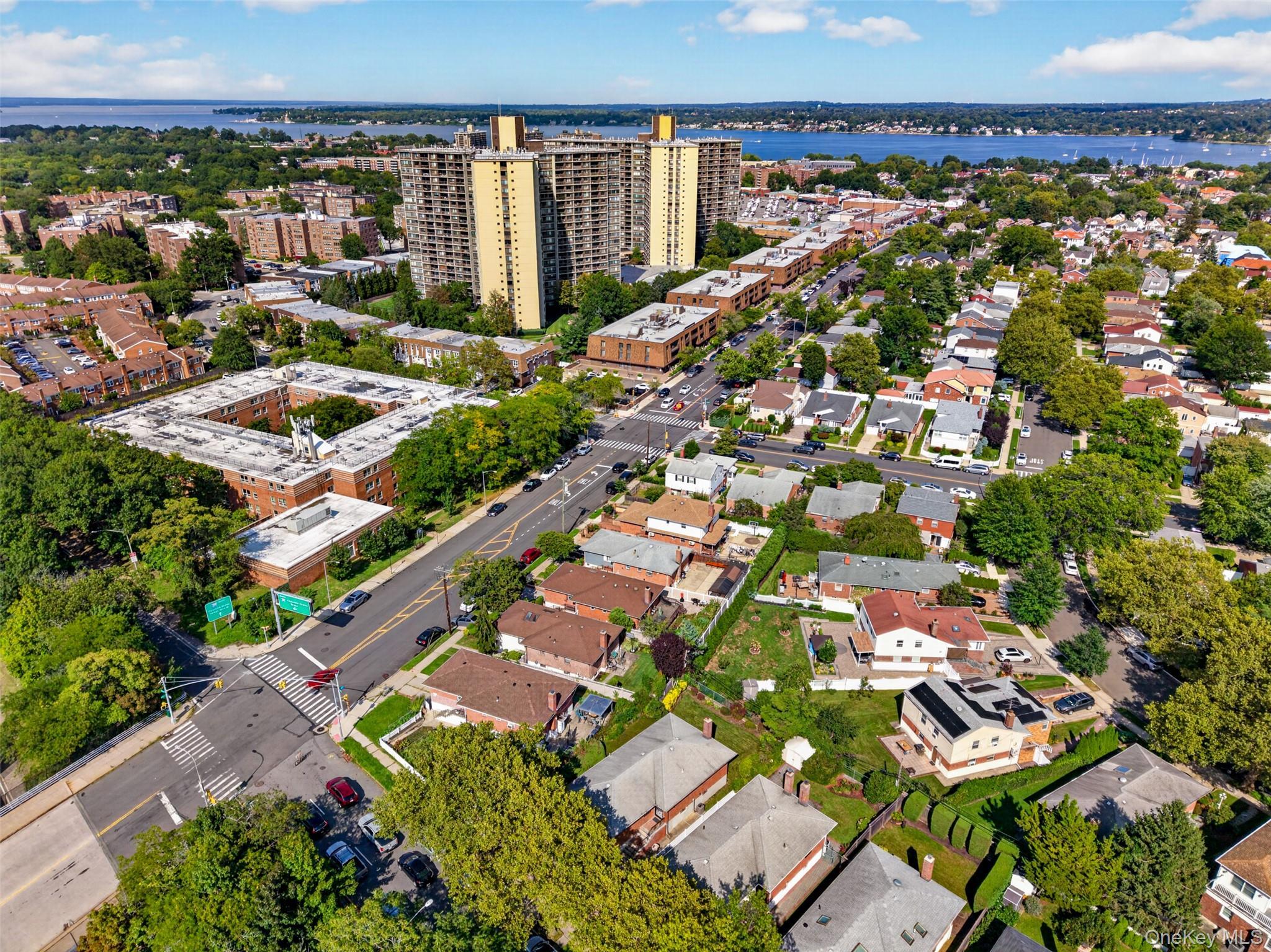 Single Family Clearview Expressway Queens, NY 11360, MLS-1048253-34