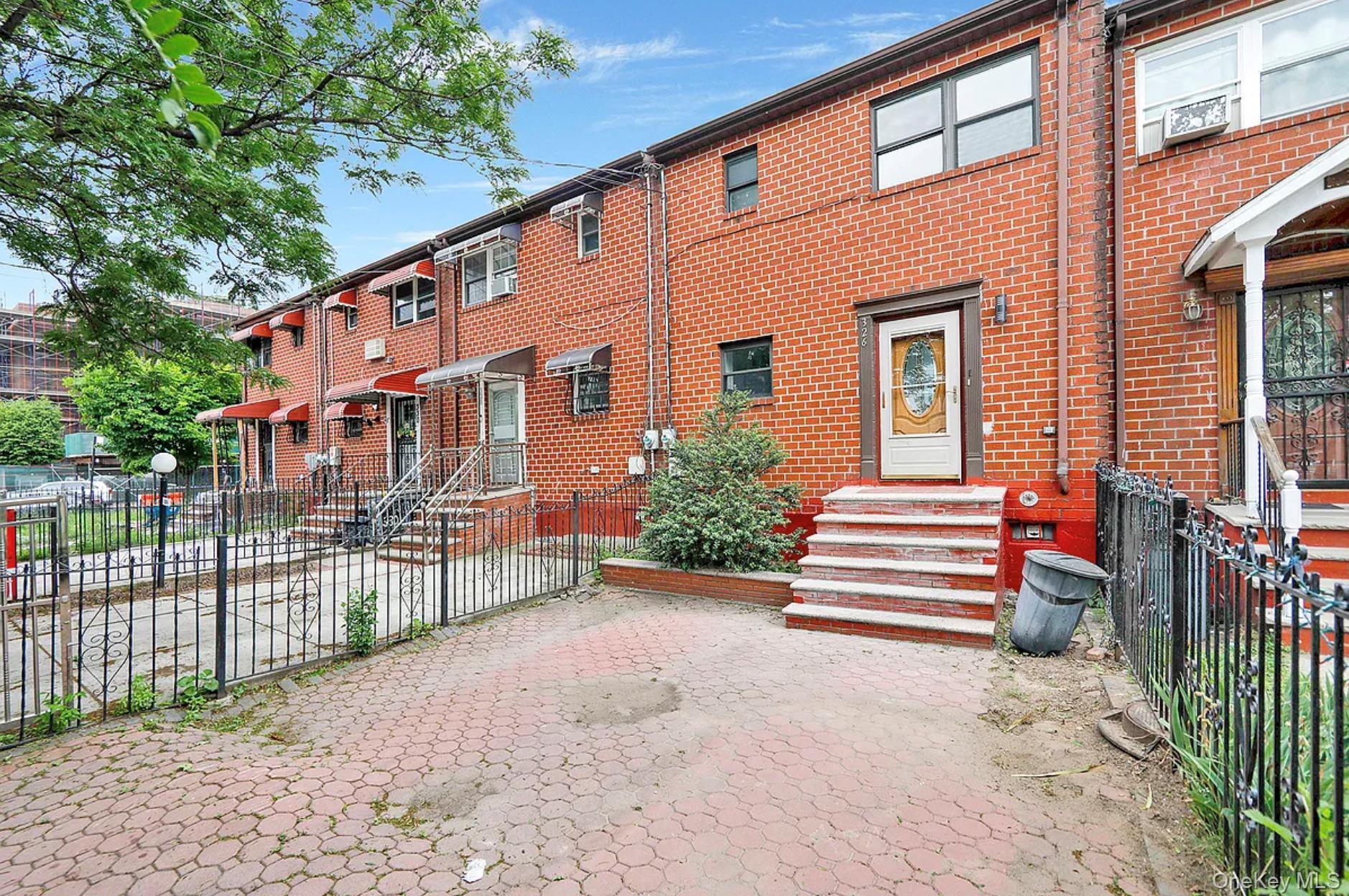 Single Family Berriman Street  Brooklyn, NY 11208, MLS-1048257-17
