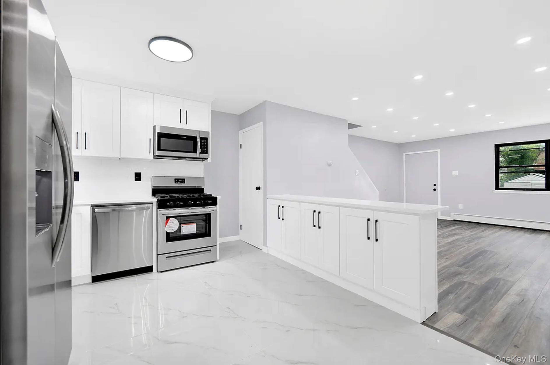 Single Family Berriman Street  Brooklyn, NY 11208, MLS-1048257-3