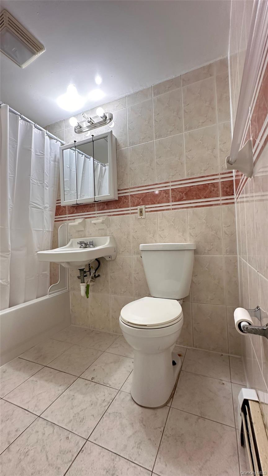 Single Family 44th Avenue Queens, NY 11368, MLS-1048260-4