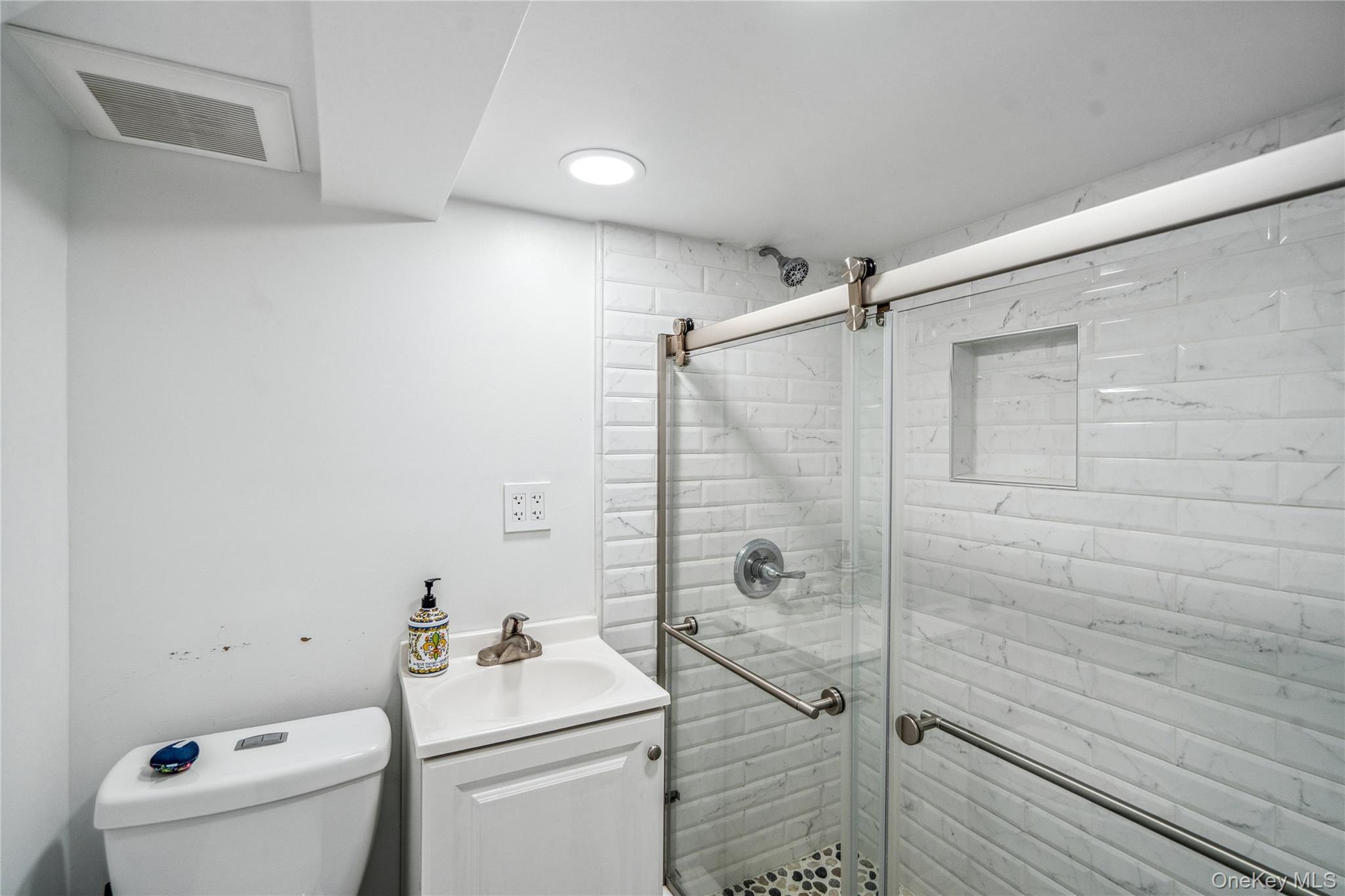Single Family Guinea Woods Road  Nassau County, NY 11568, MLS-1048263-39
