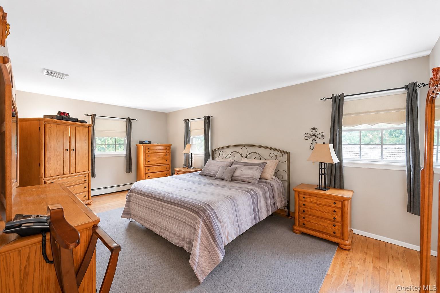 Single Family Bayview Drive  Suffolk County, NY 11769, MLS-1048277-18