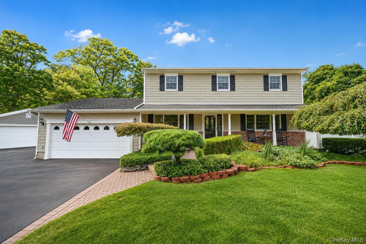 Single Family Bayview Drive  Suffolk County, NY 11769, MLS-1048277-2