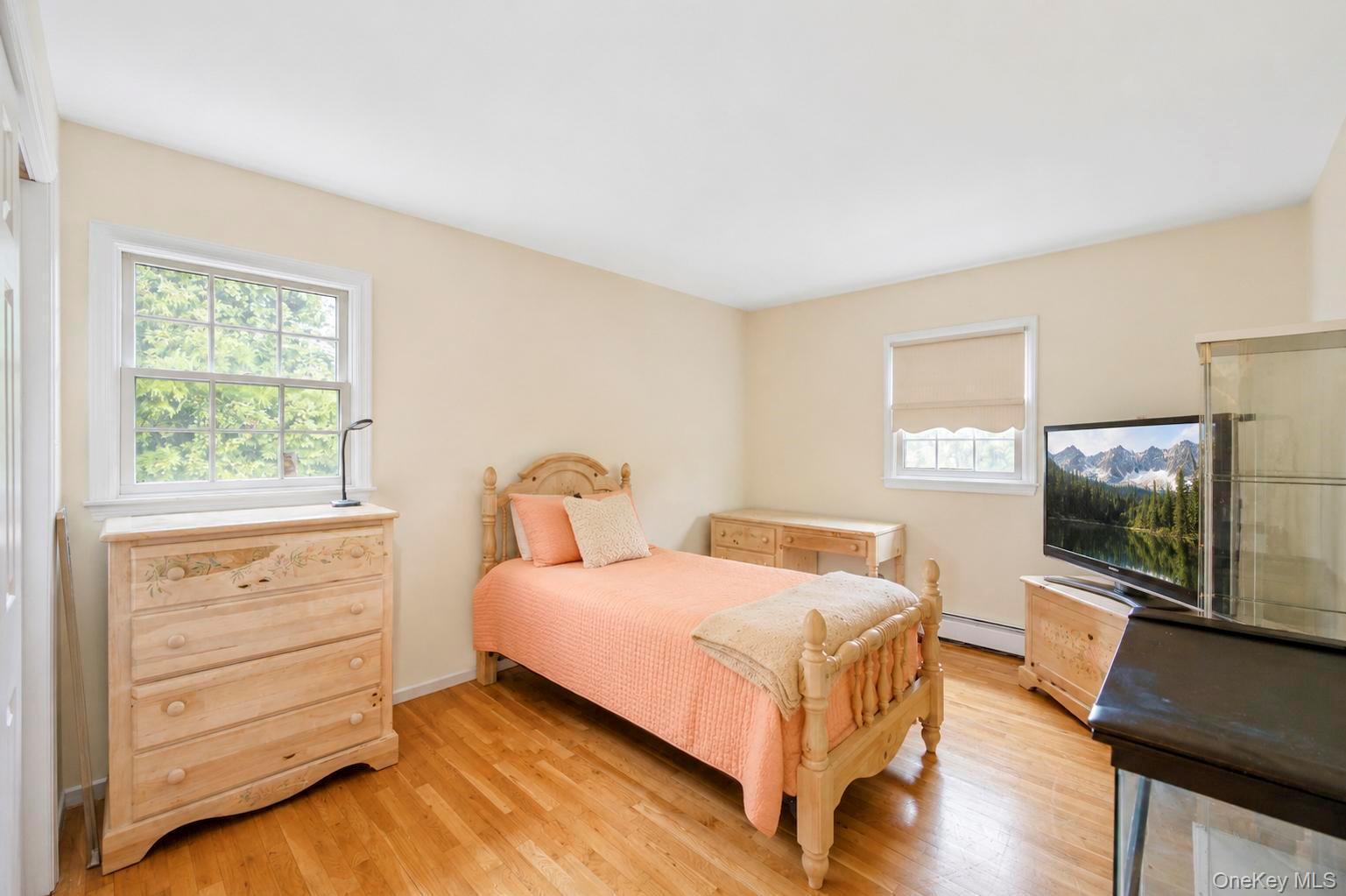 Single Family Bayview Drive  Suffolk County, NY 11769, MLS-1048277-24
