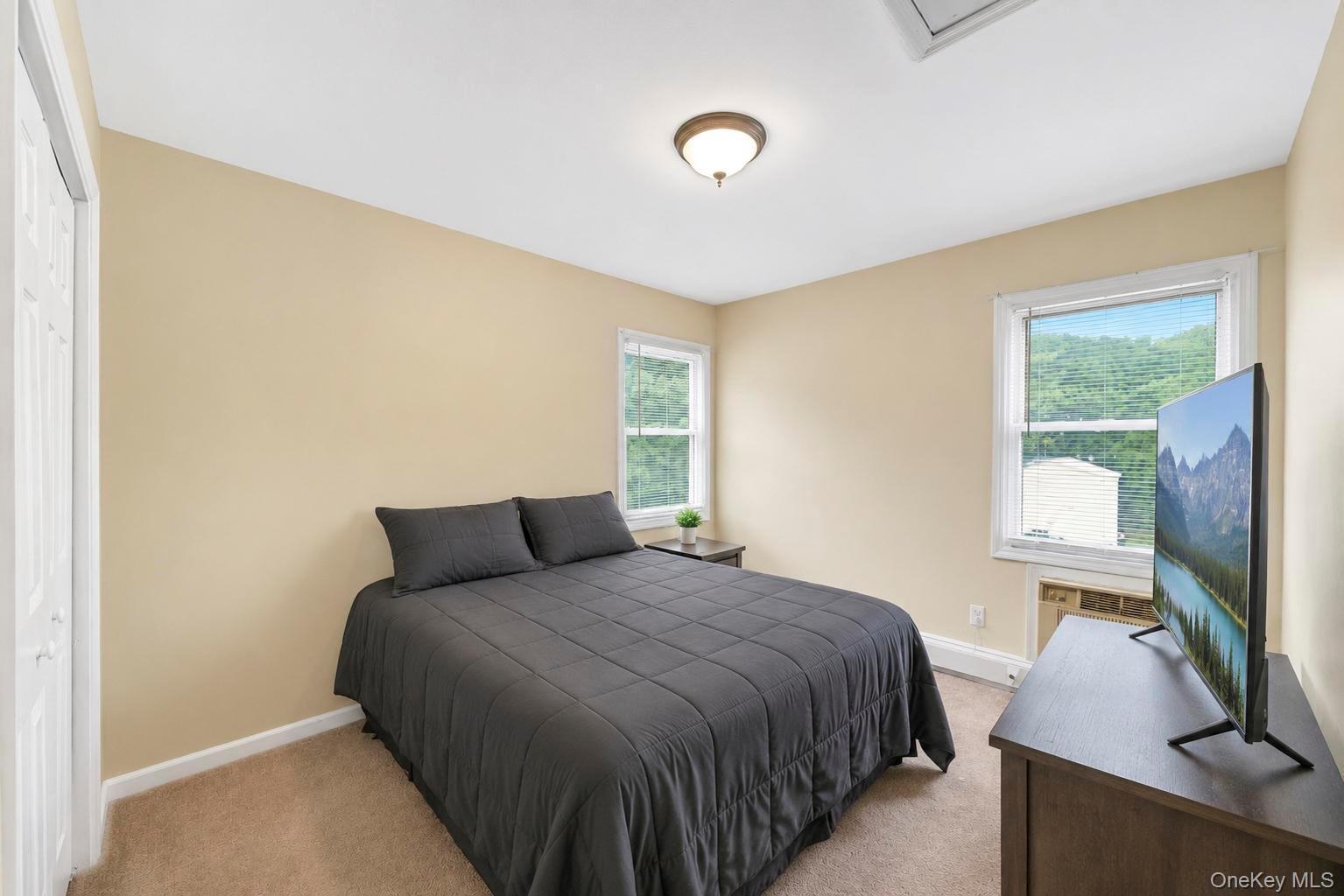 Single Family Bayview Drive  Suffolk County, NY 11769, MLS-1048277-27