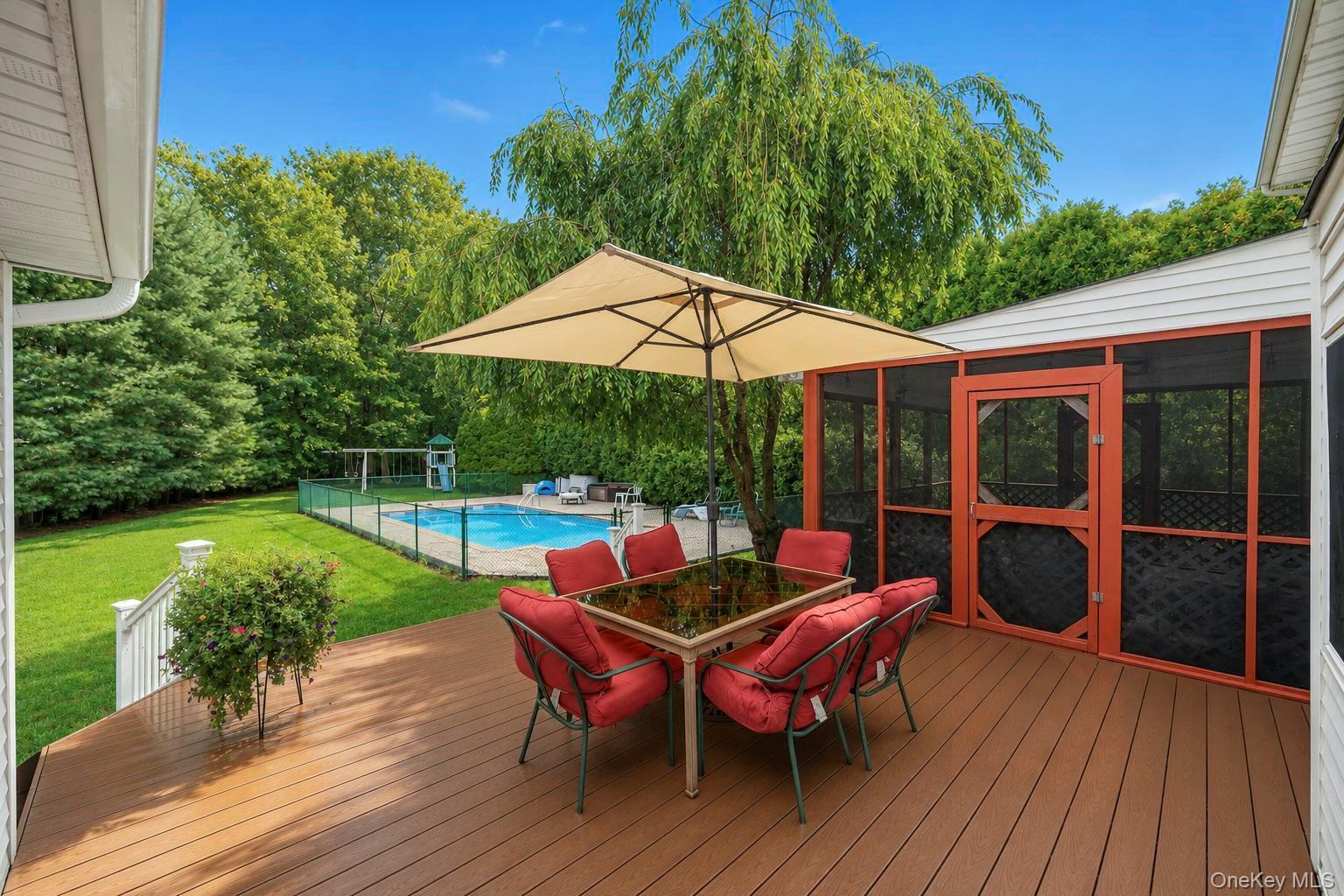 Single Family Bayview Drive  Suffolk County, NY 11769, MLS-1048277-35