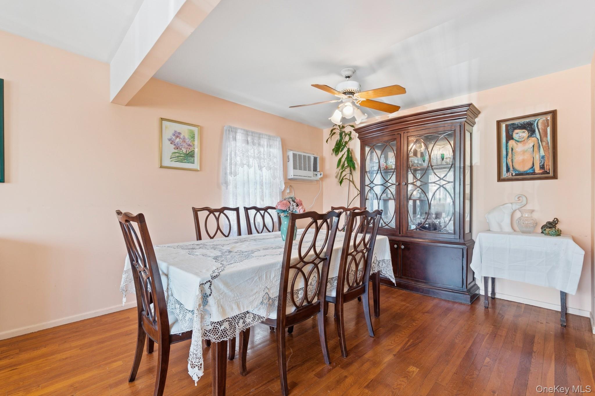 Single Family Acorn Place Nassau County, NY 11563, MLS-1048279-9