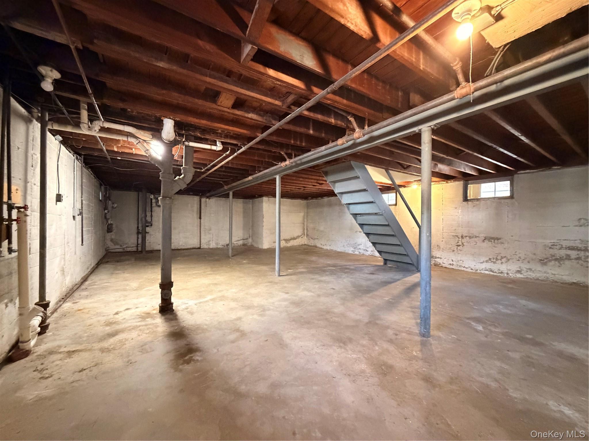 Single Family 258th Street  Queens, NY 11004, MLS-1048287-16