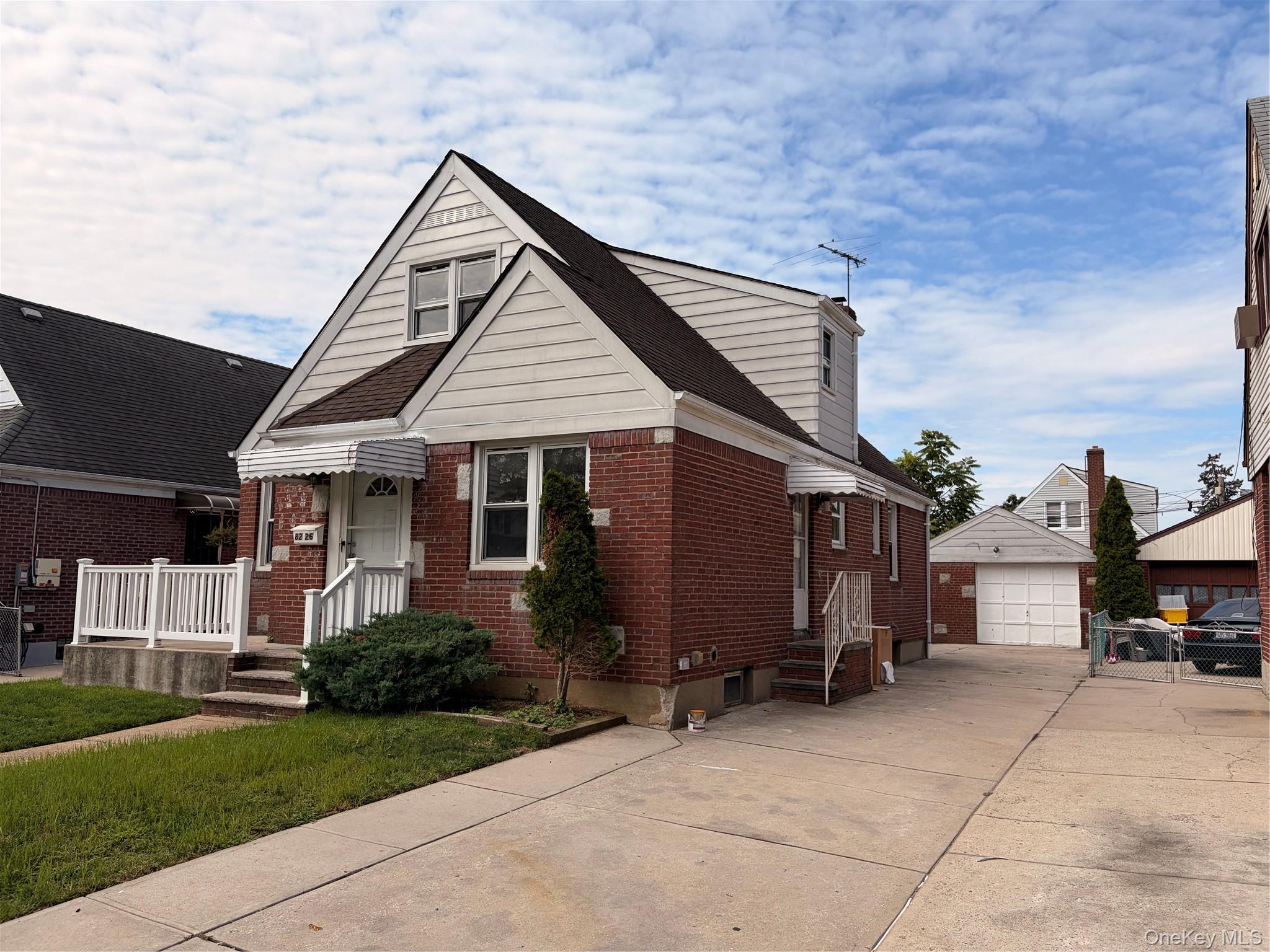 Single Family 258th Street  Queens, NY 11004, MLS-1048287-2