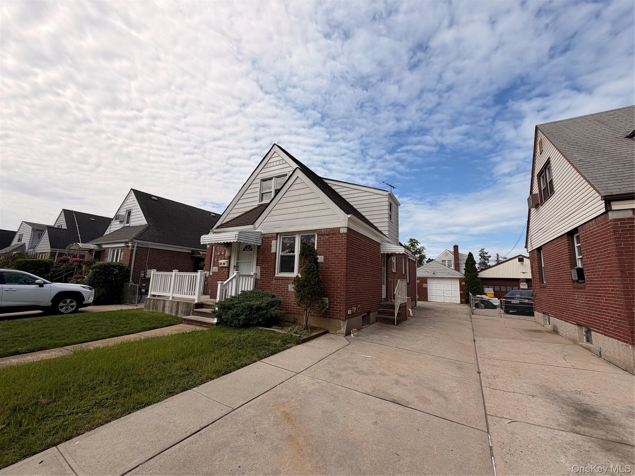 Single Family 258th Street  Queens, NY 11004, MLS-1048287-5