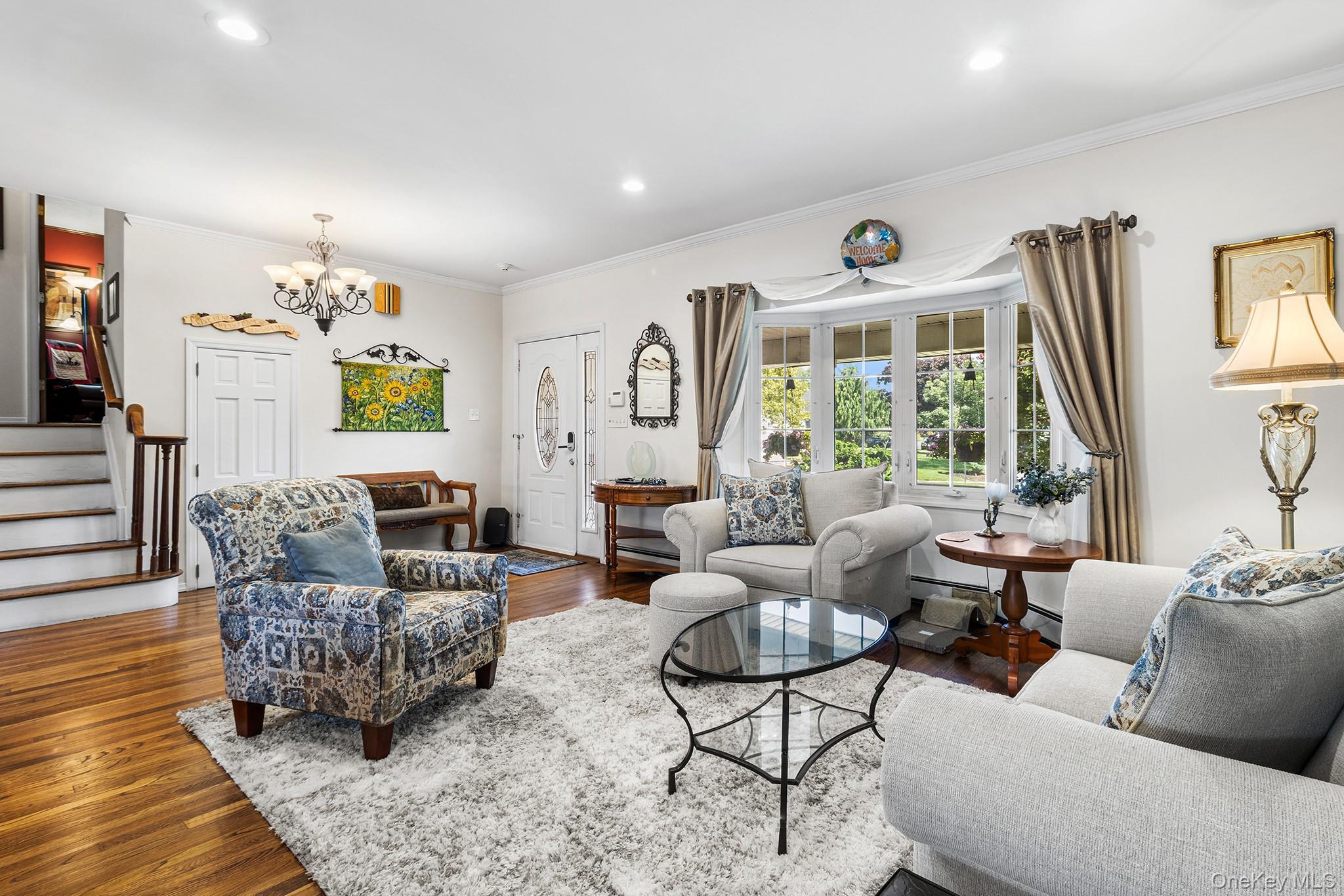 Single Family Adele Court  Nassau County, NY 11793, MLS-1048290-8