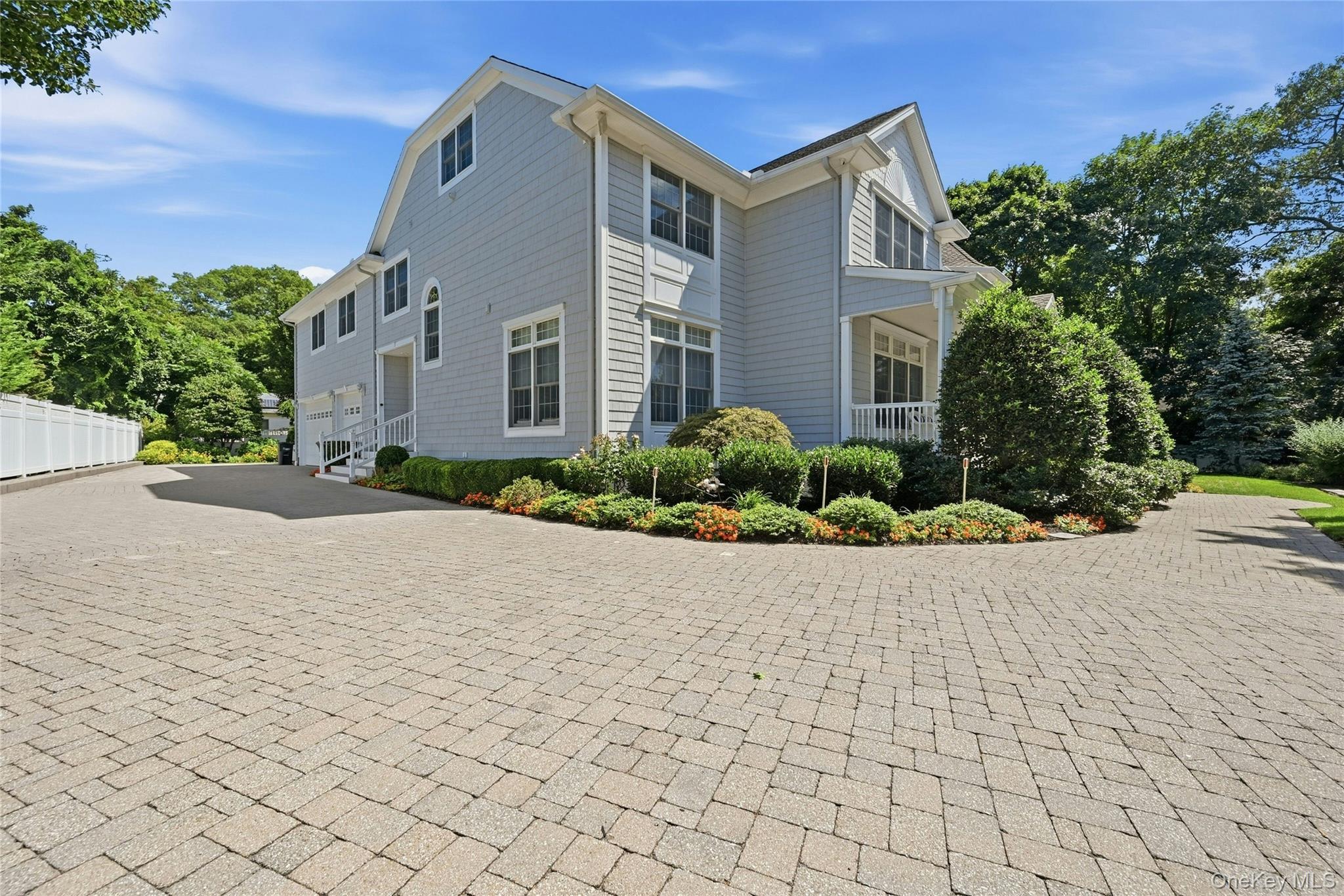 Single Family Crescent Drive  Suffolk County, NY 11768, MLS-1048300-41
