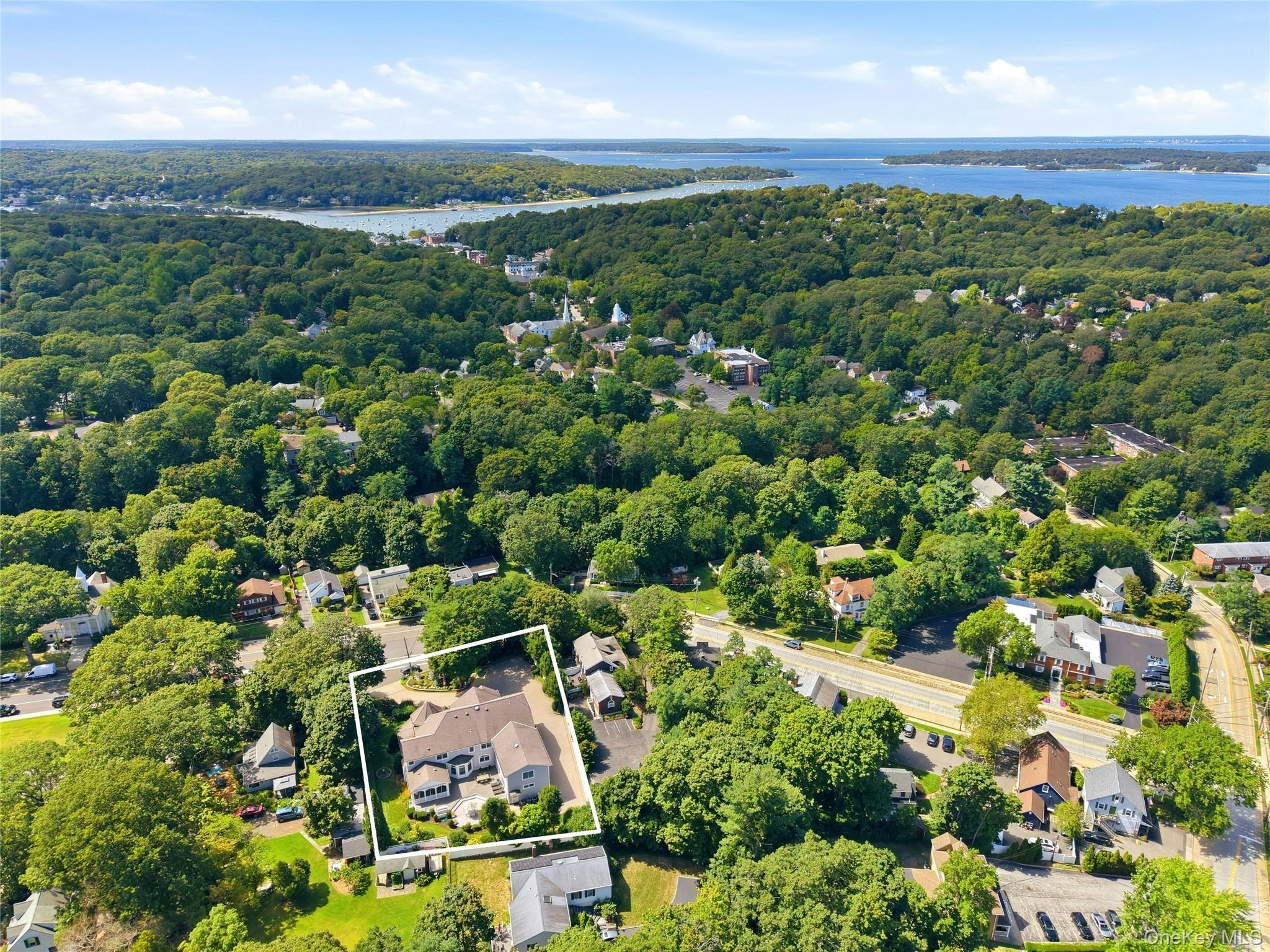 Single Family Crescent Drive  Suffolk County, NY 11768, MLS-1048300-43