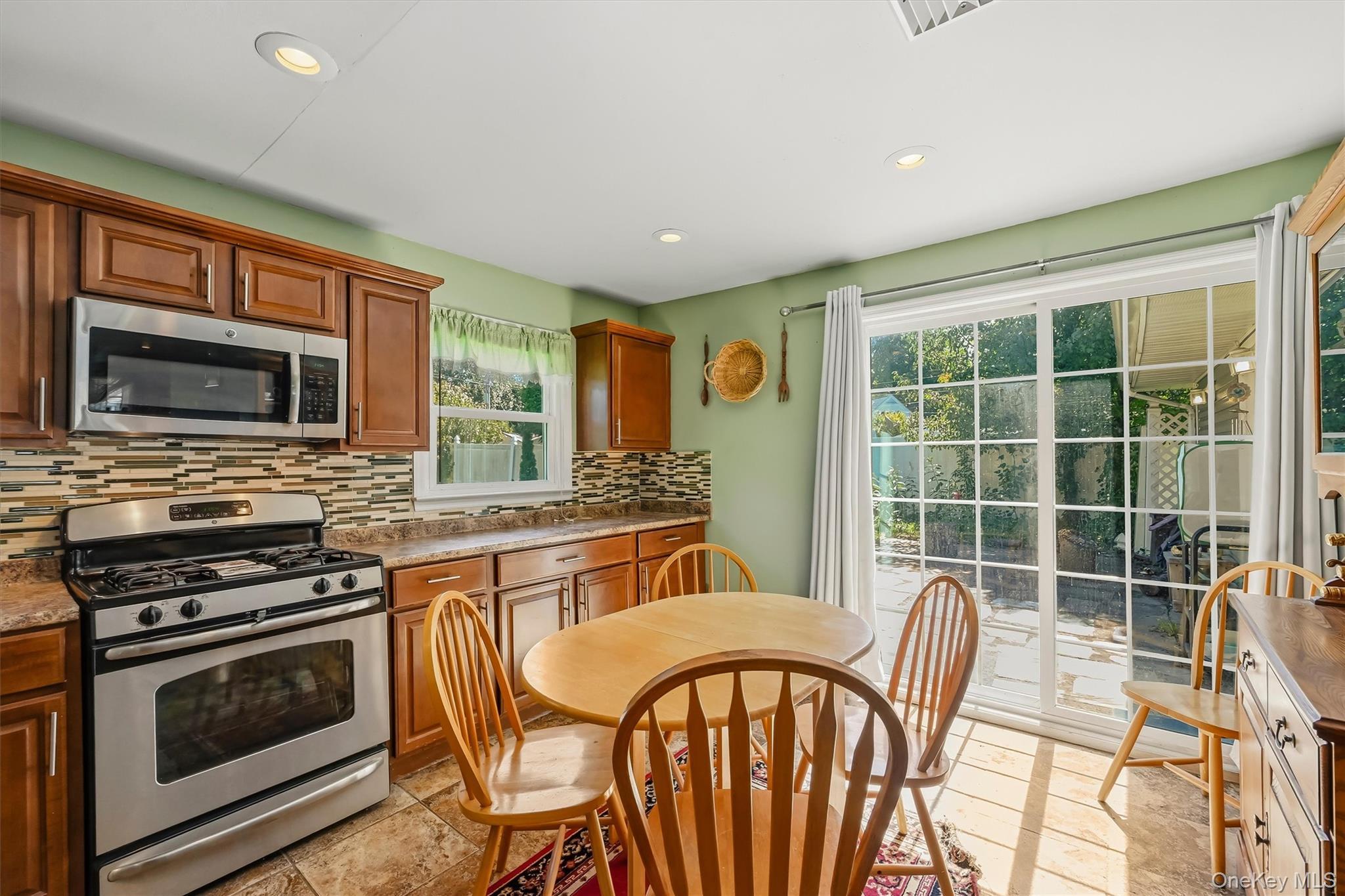 Single Family Pine Drive Orange County, NY 12553, MLS-1048302-16